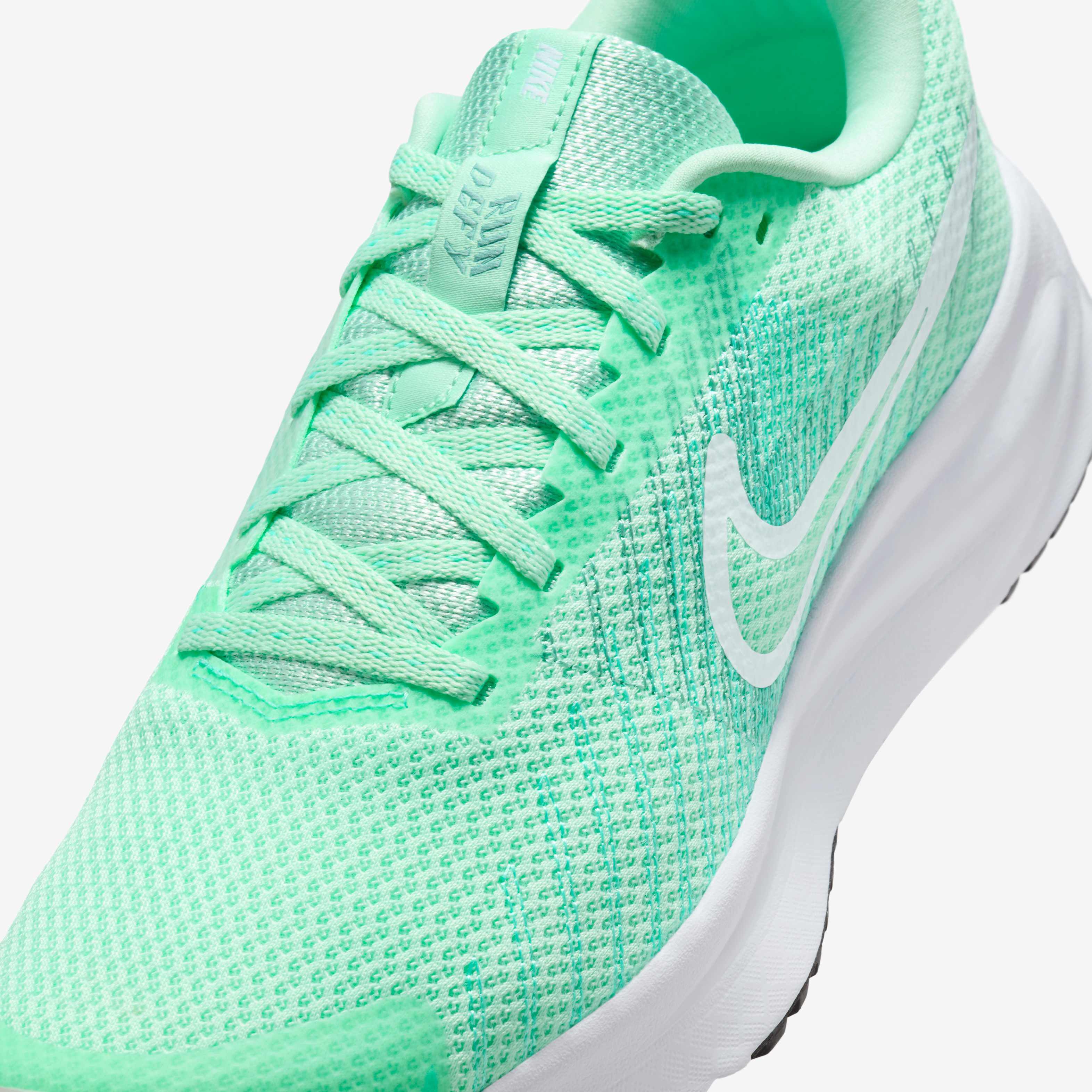 Nike Run Defy image number 6