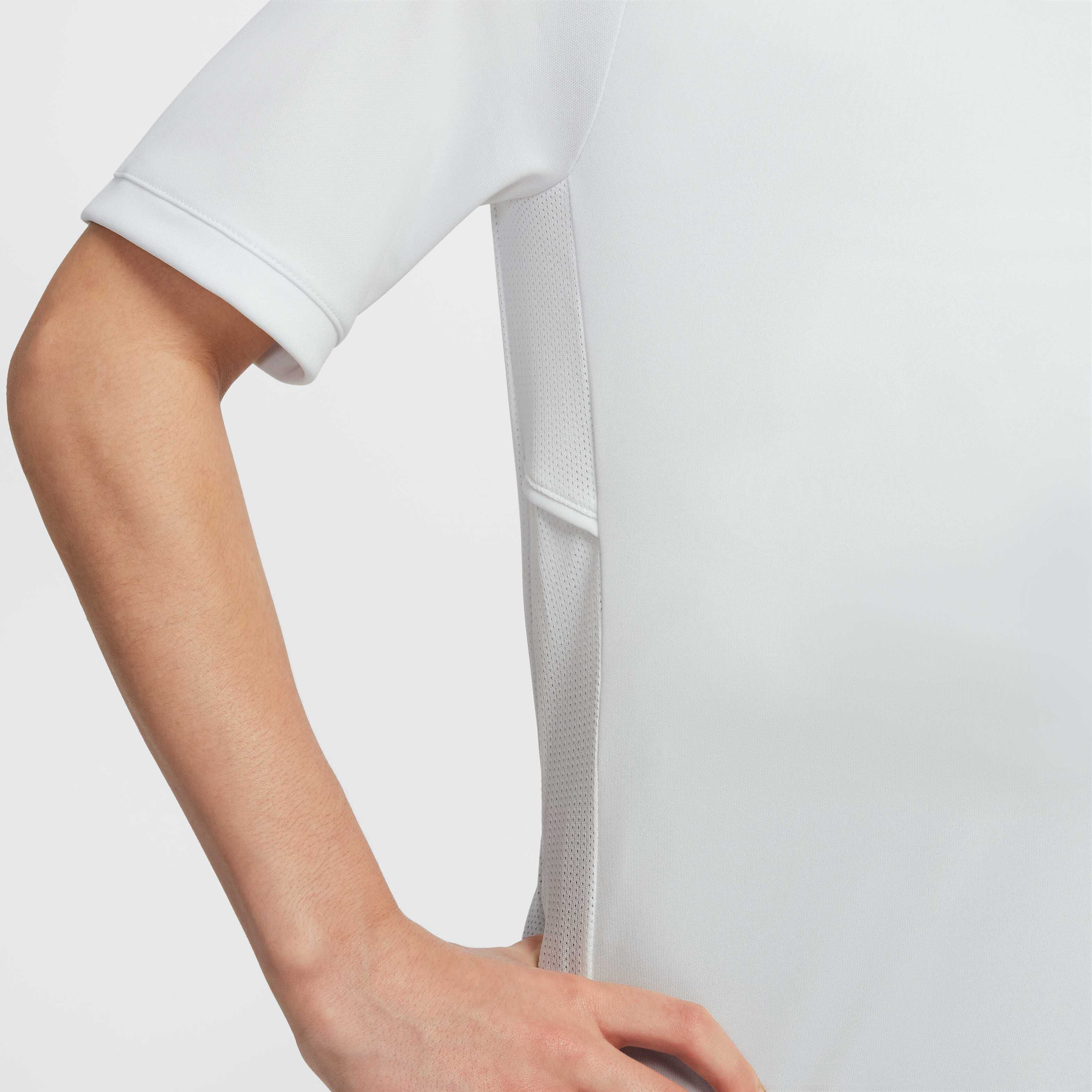 نايكي أكاديمي image number 3