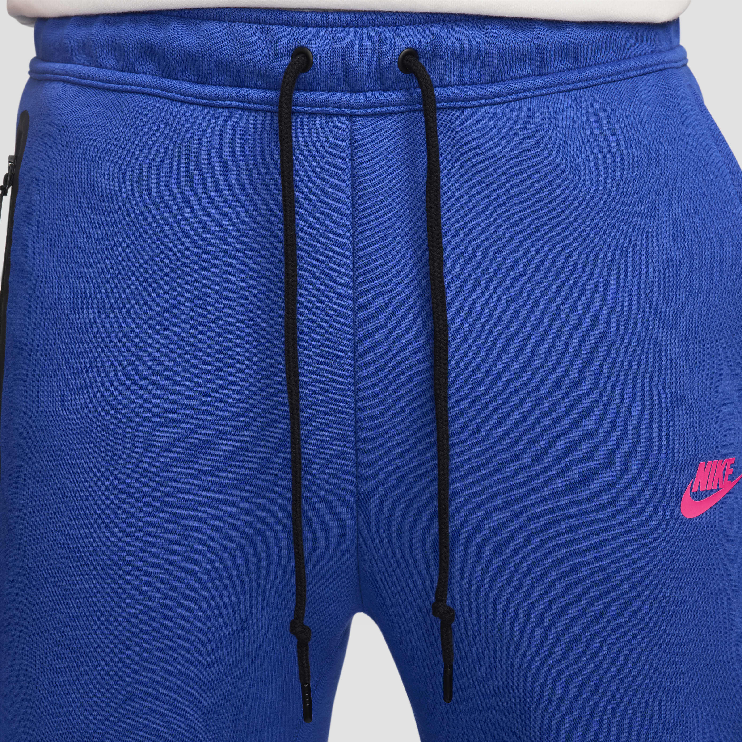 Nike Sportswear Tech Fleece image number 2