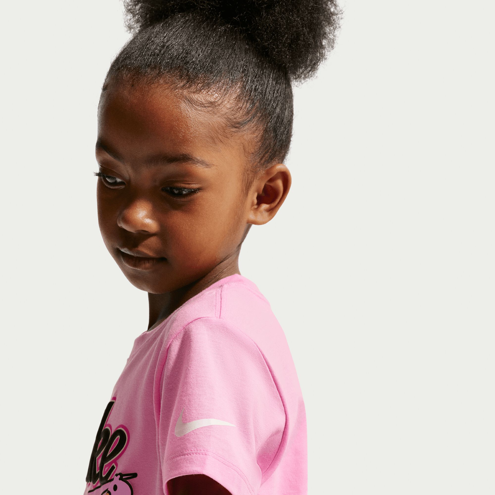 Nike image number 3