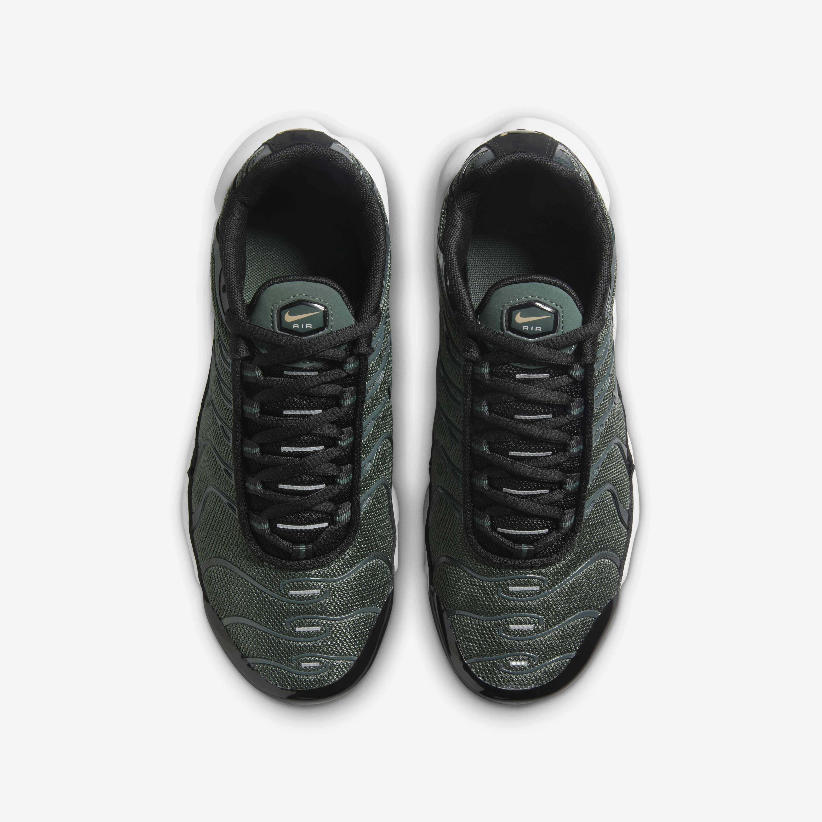 Buy Nike Air Max Plus Older Kids Shoes Nike Saudi Official