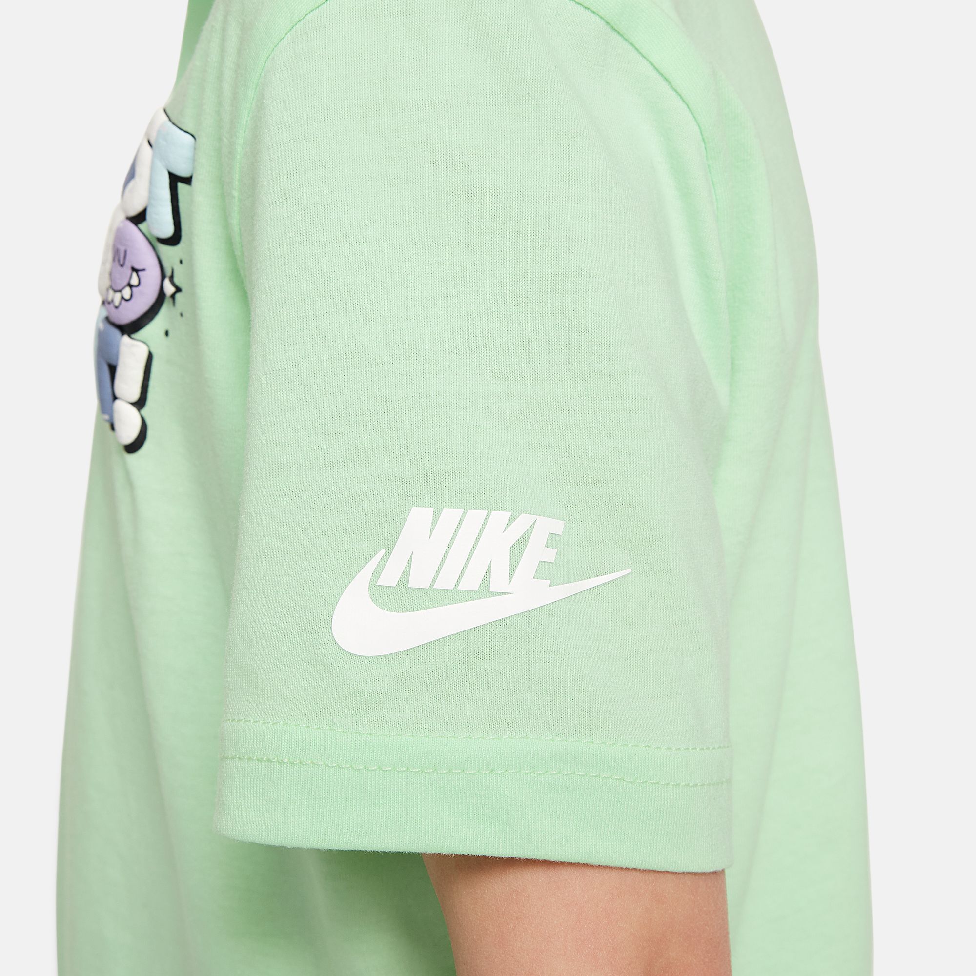 Nike Sportswear Create Your Own Adventure image number 3