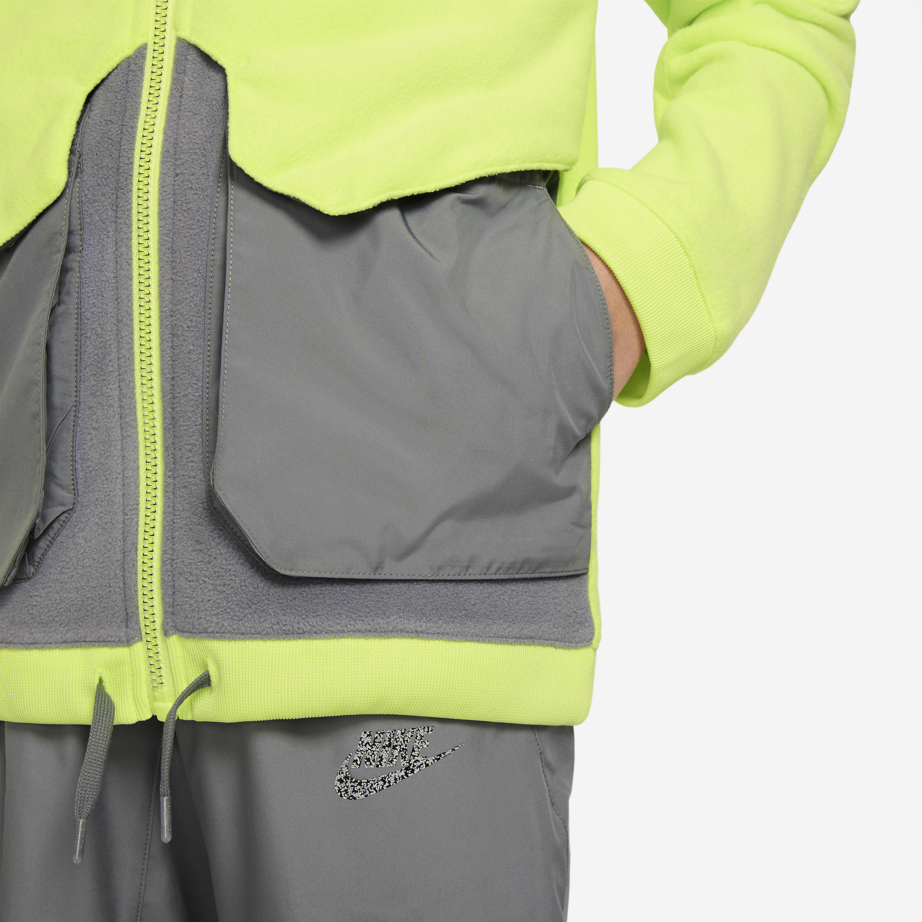 نايكي سبورتسوير image number 5