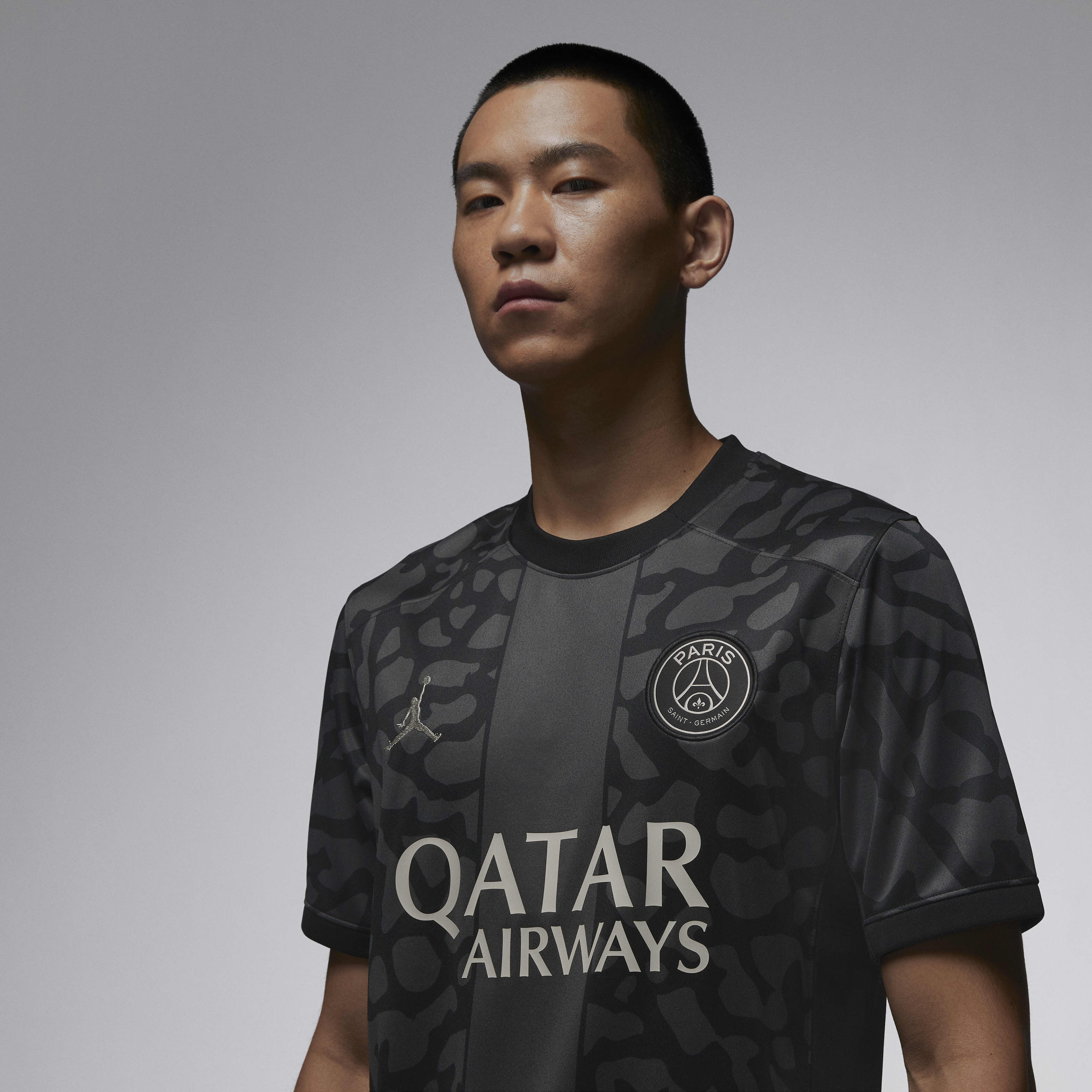 Paris Saint-Germain 2023/24 Stadium Third image number 2