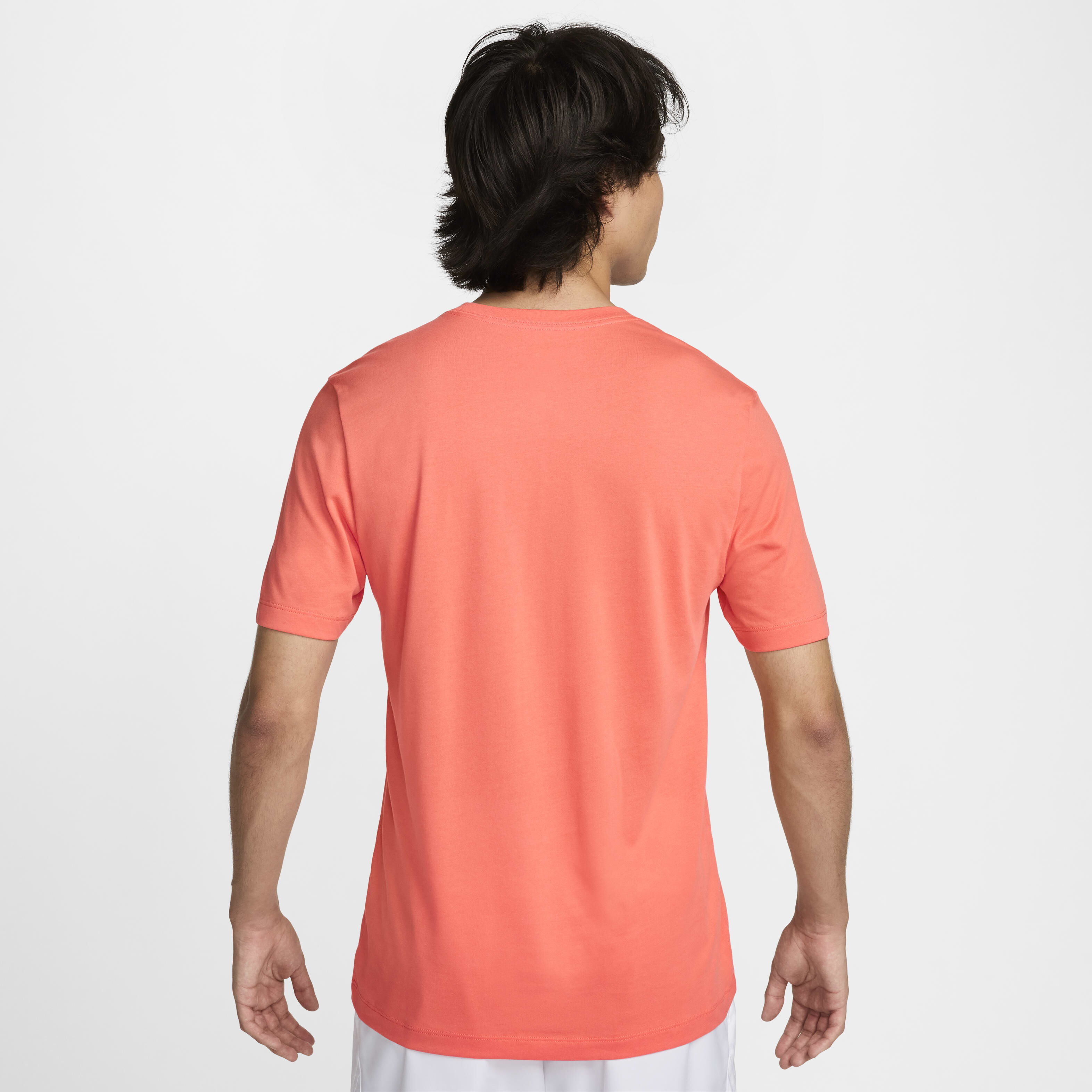 NikeCourt image number 1