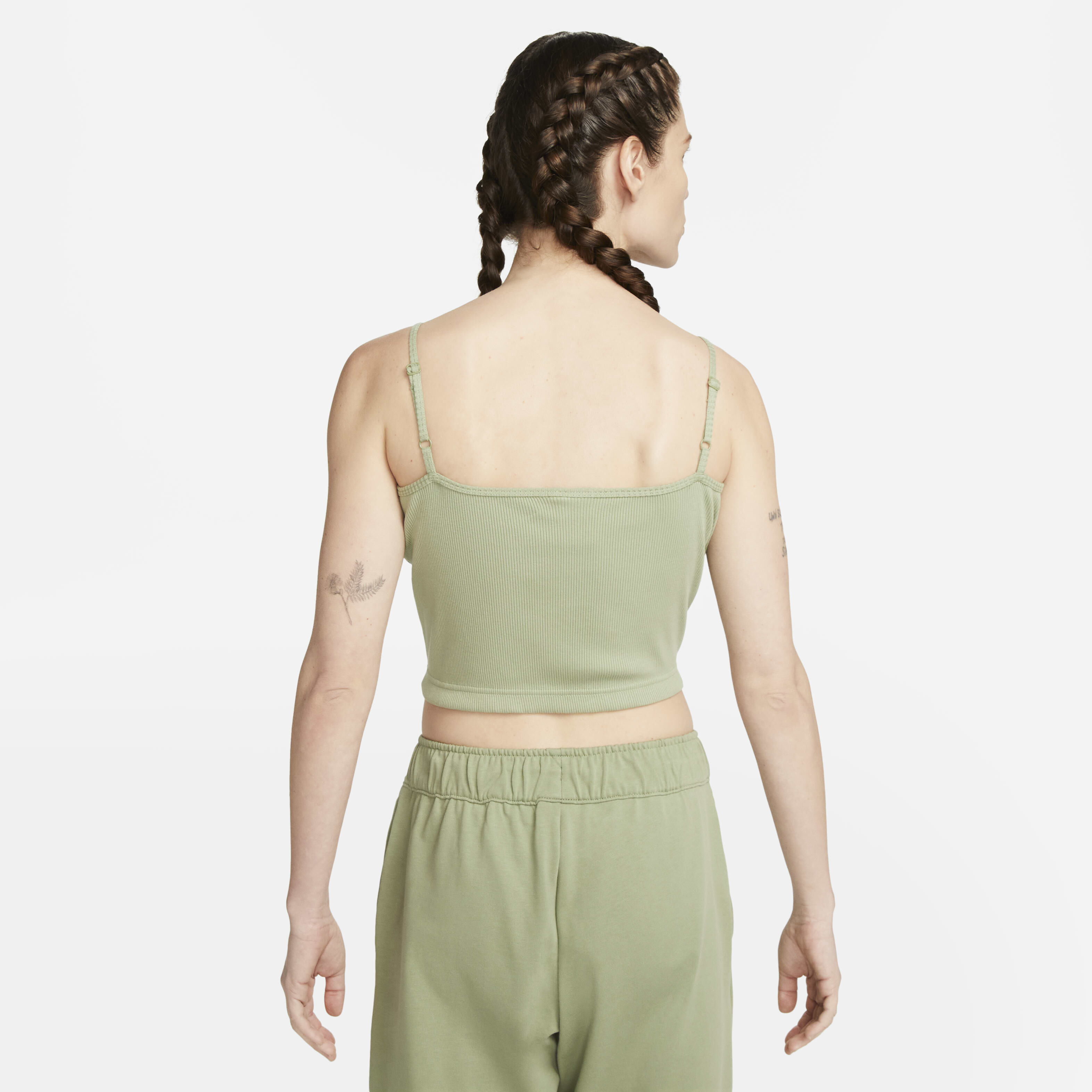 نايكي سبورتسوير ايسنشال image number 1