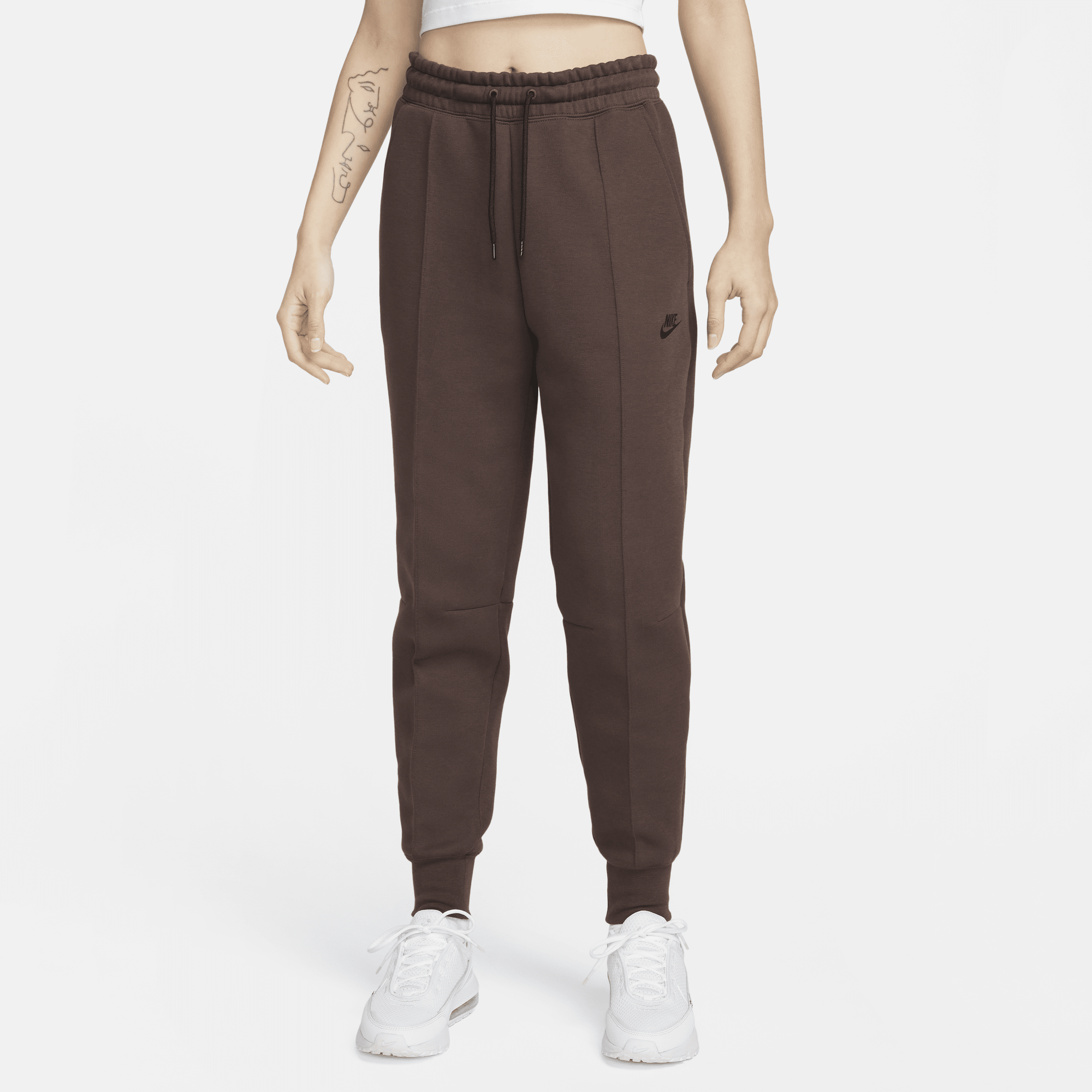 Nike tech 2025 fleece joggers women