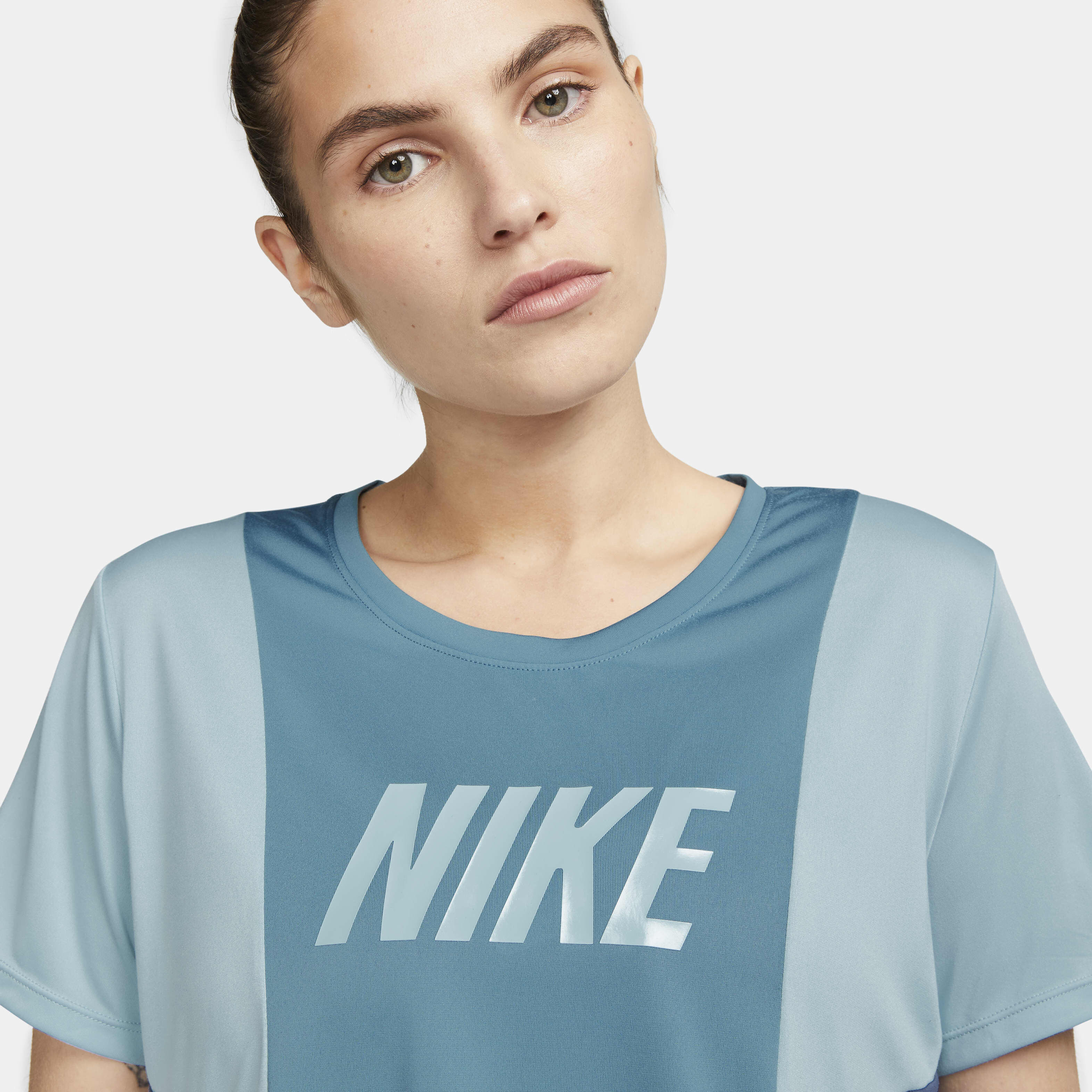 Nike color block crop top shop