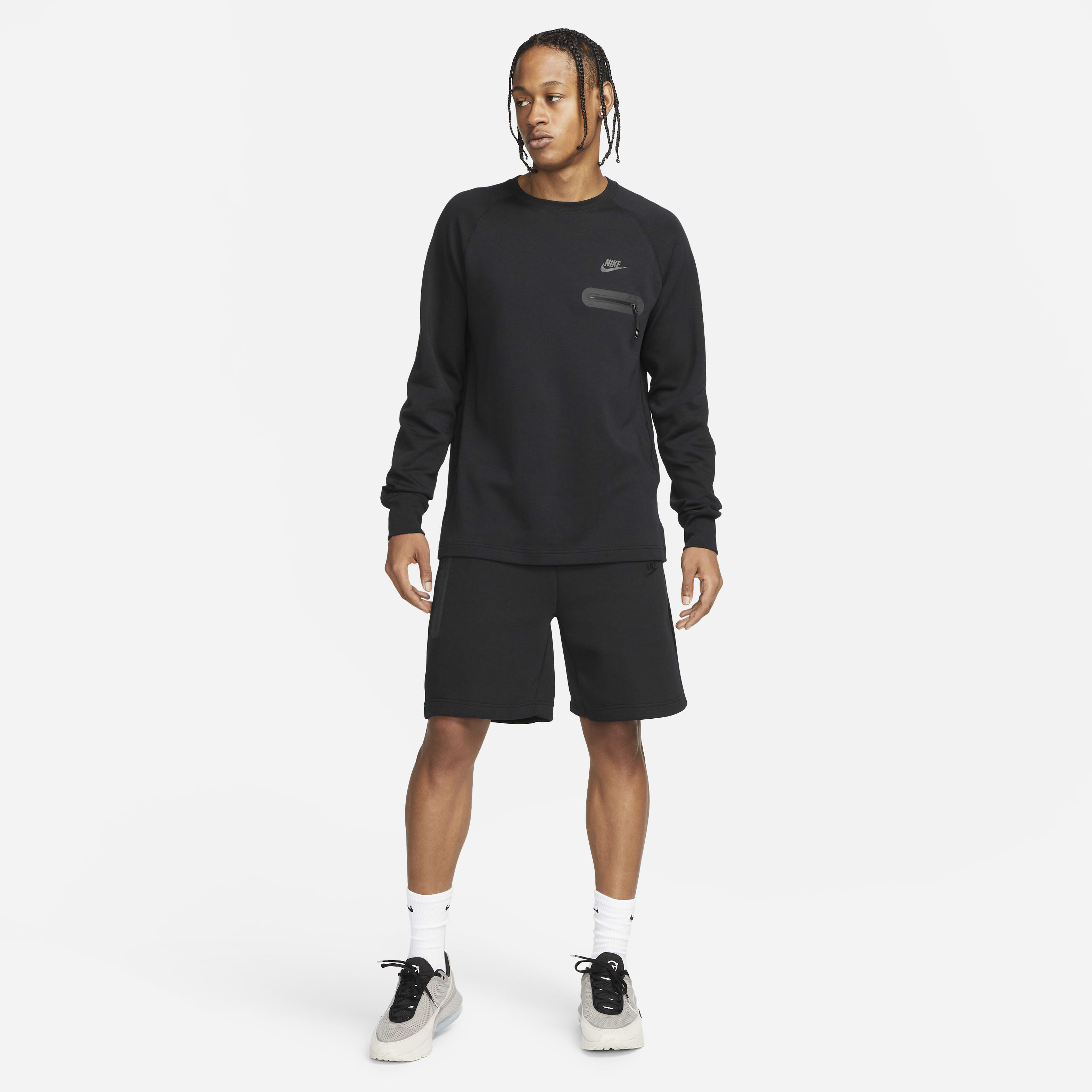 Nike Tech Fleece Lightweight image number 4