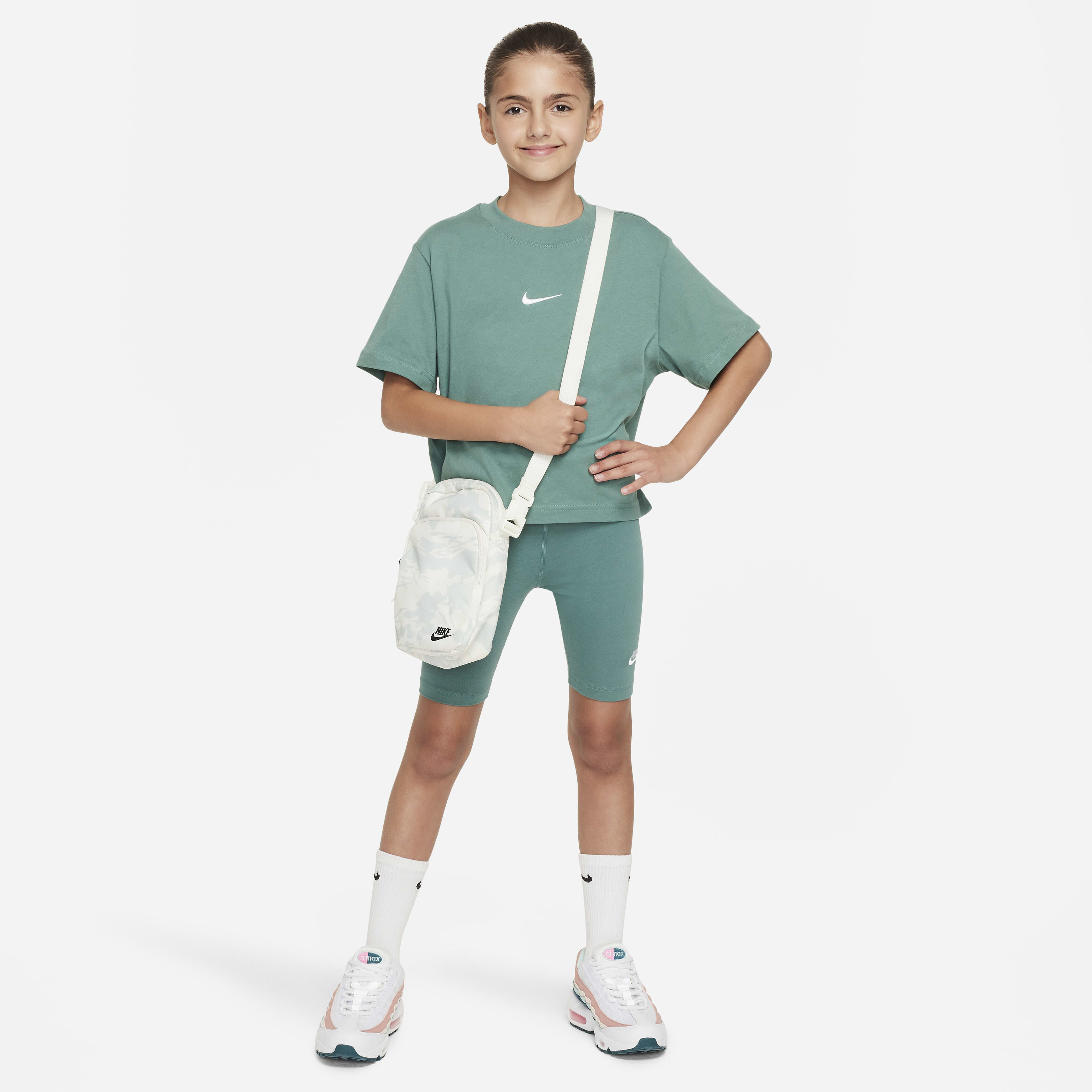 Nike Sportswear image number 3