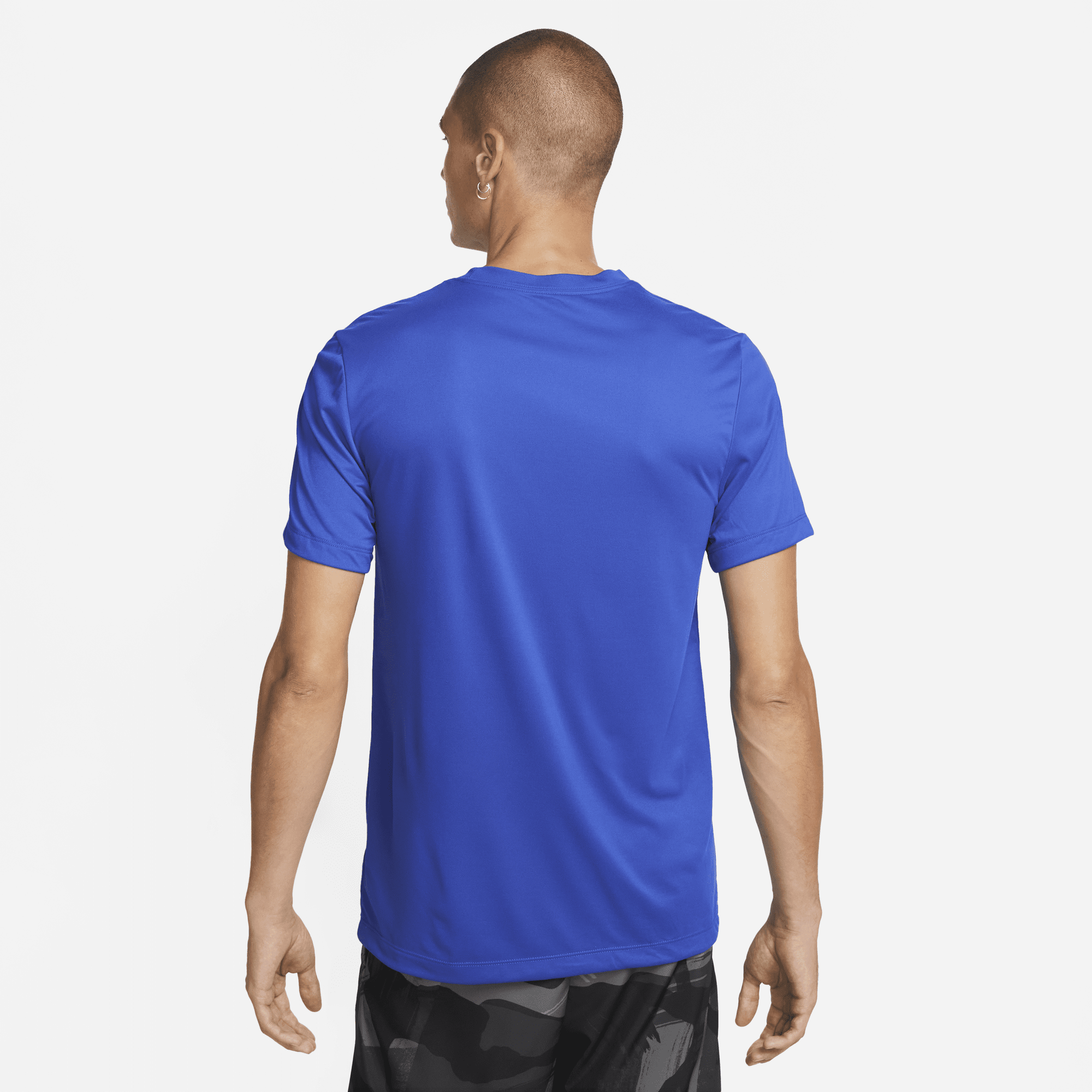 Shop Dri-FIT Legend Men's Fitness T-Shirt | Nike KSA