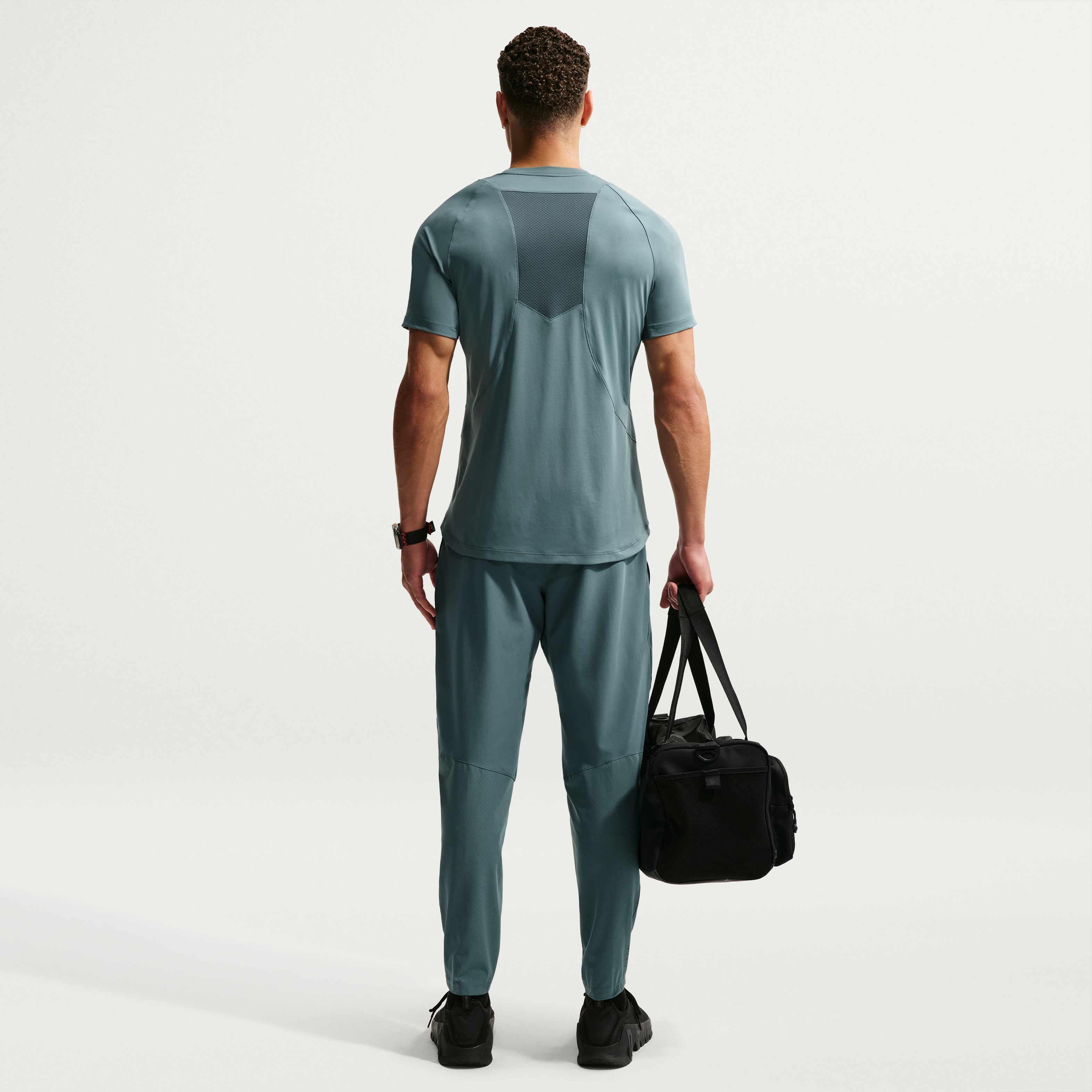 Nike Pro Training image number 4
