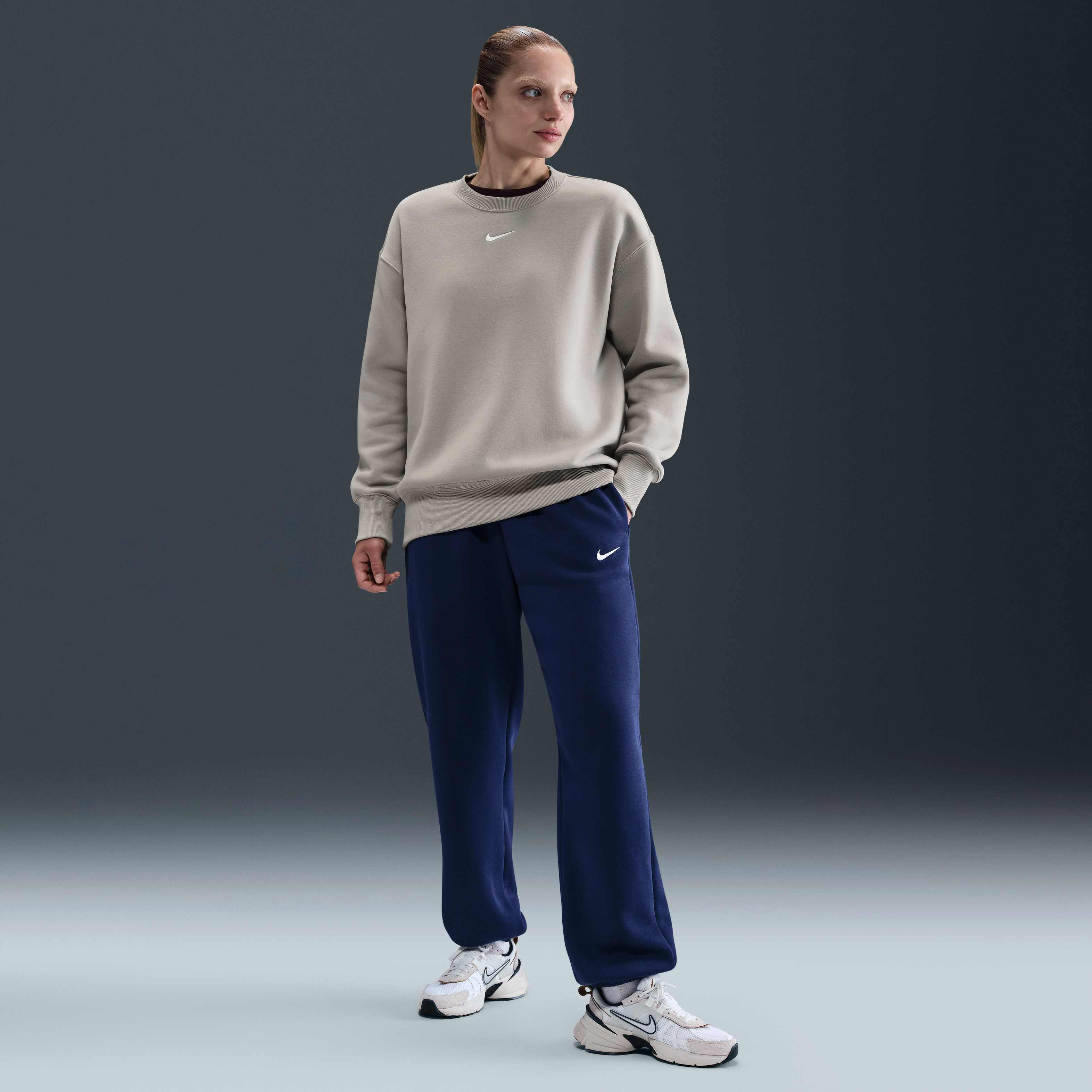 Nike Sportswear Phoenix Fleece image number 3
