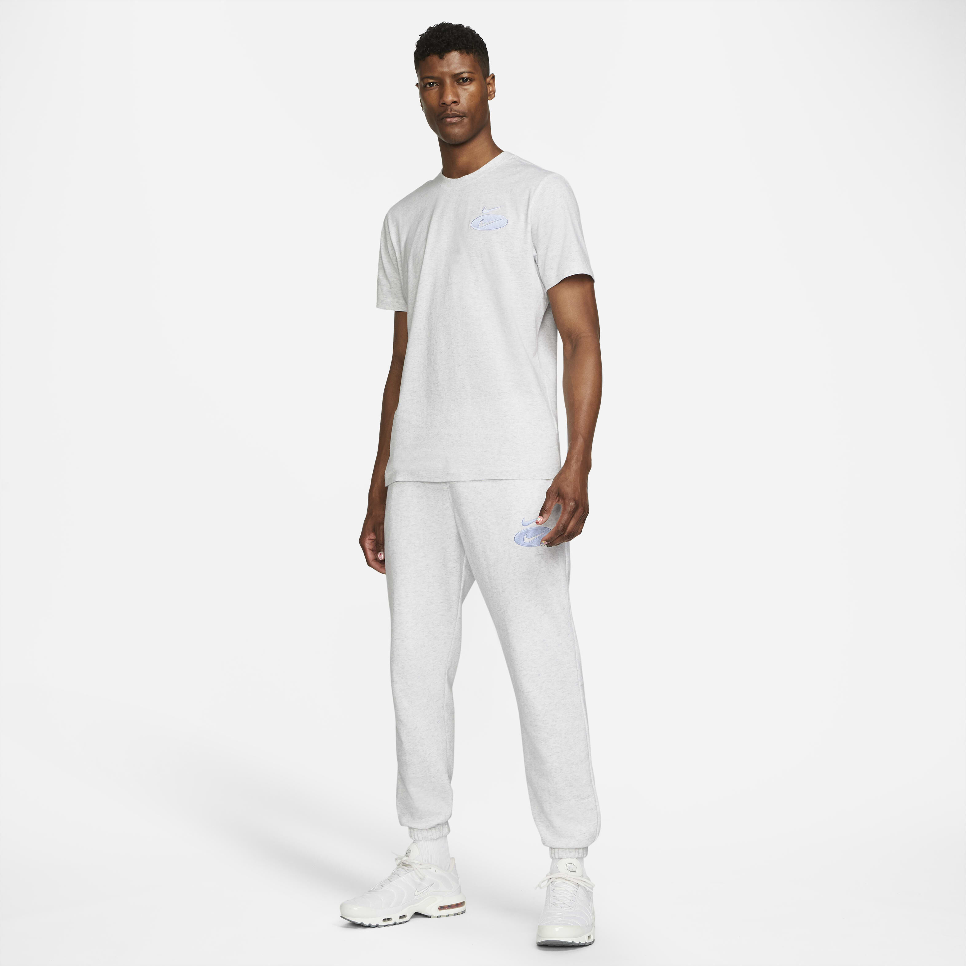 Nike Sportswear Swoosh League image number 6