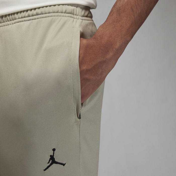 Paris Saint-Germain Strike Third image number 8 Paris Saint-Germain Strike Third image number 8