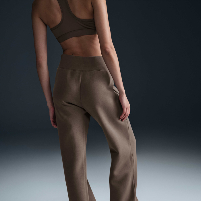 Buy Nike Sportswear Phoenix Fleece Women's High-Waisted Wide-Leg Buy Nike Sportswear Phoenix Fleece Women's High-Waisted Wide-Leg