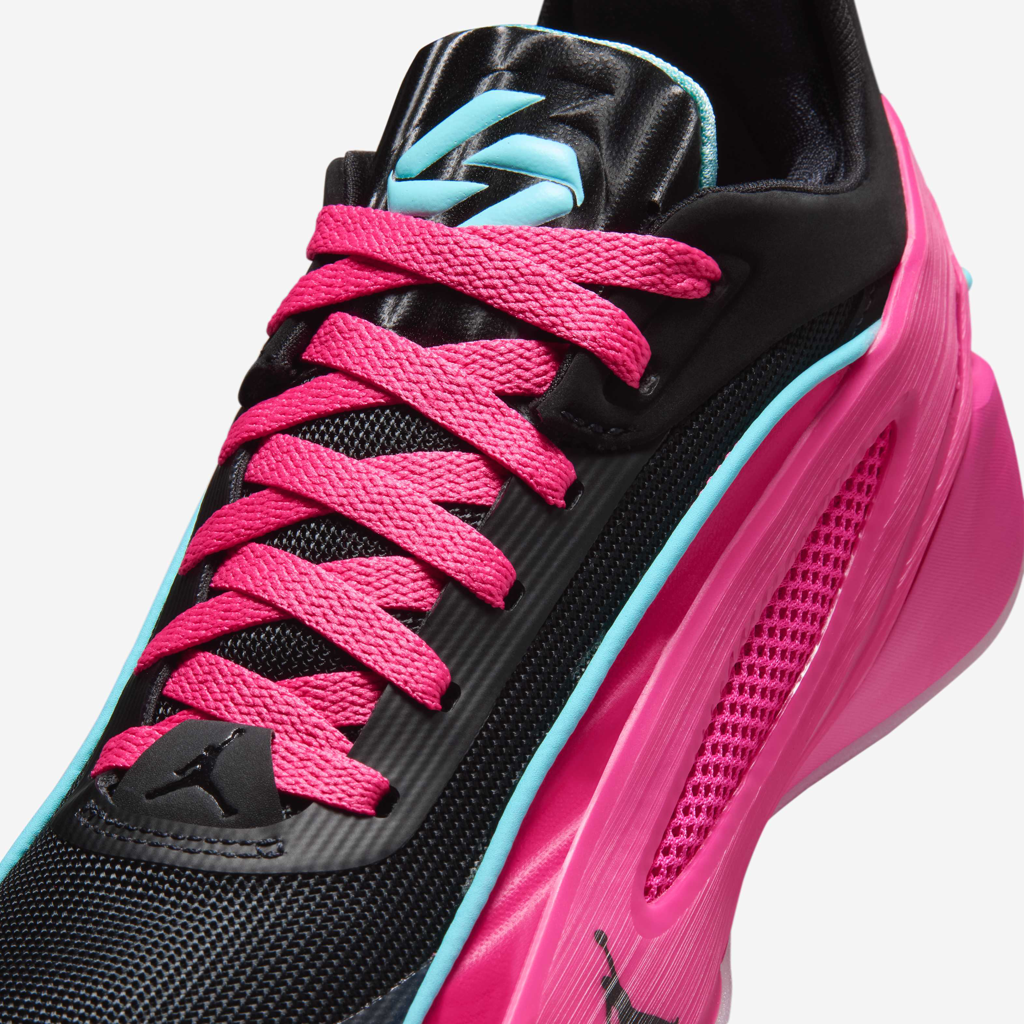 Zoom image