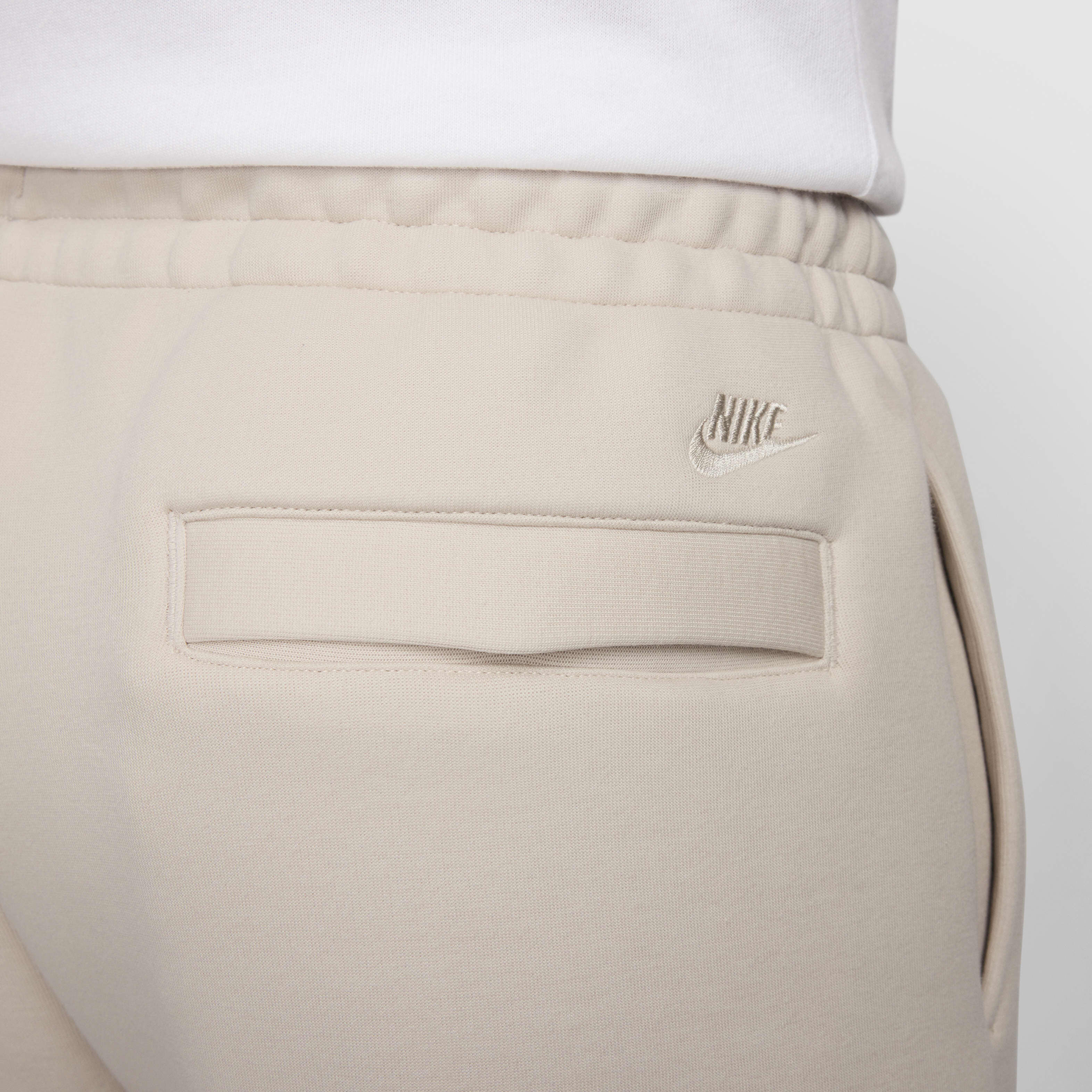 Buy Nike Tech Men s Fleece Trousers Nike Saudi Official
