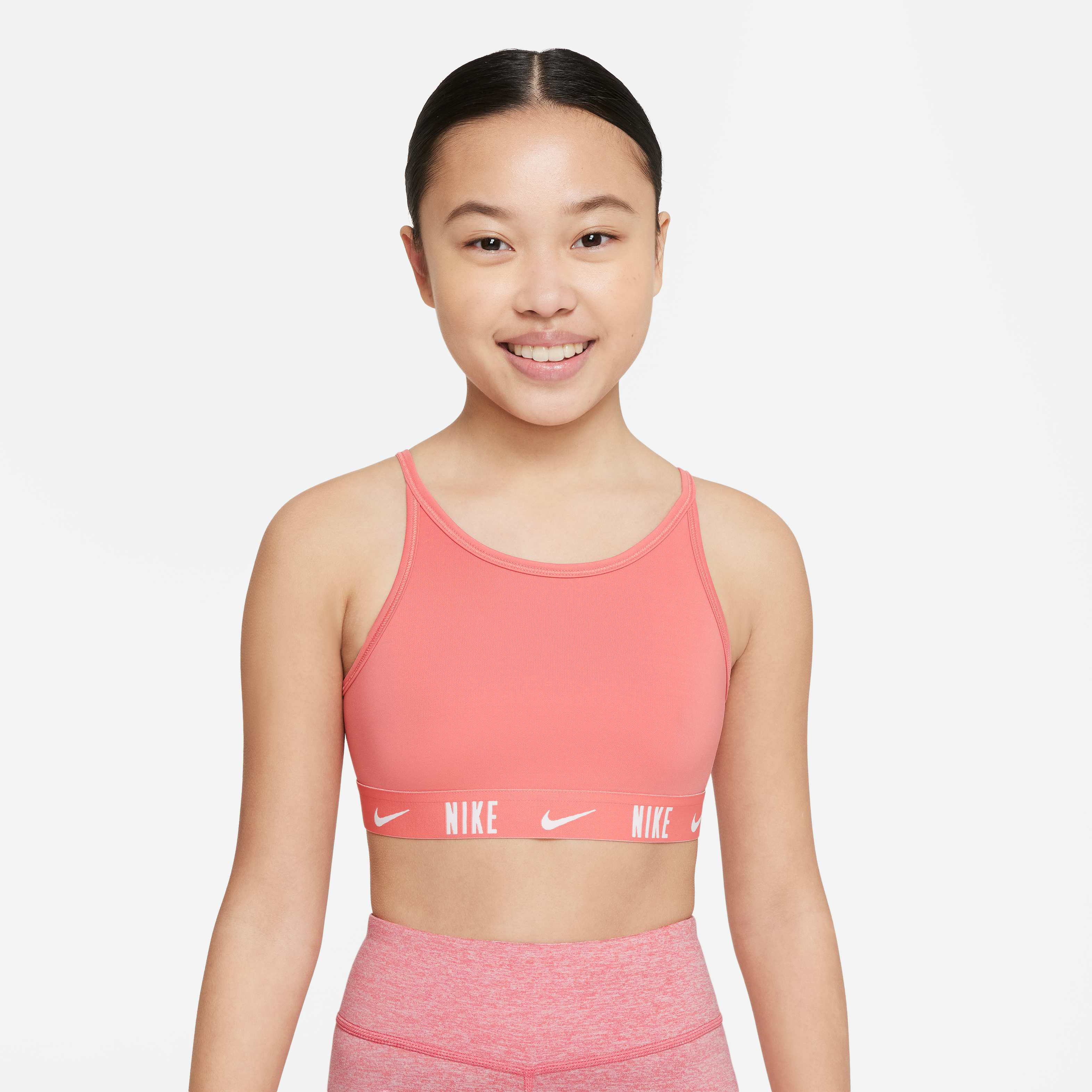 Nike Trophy image number 0