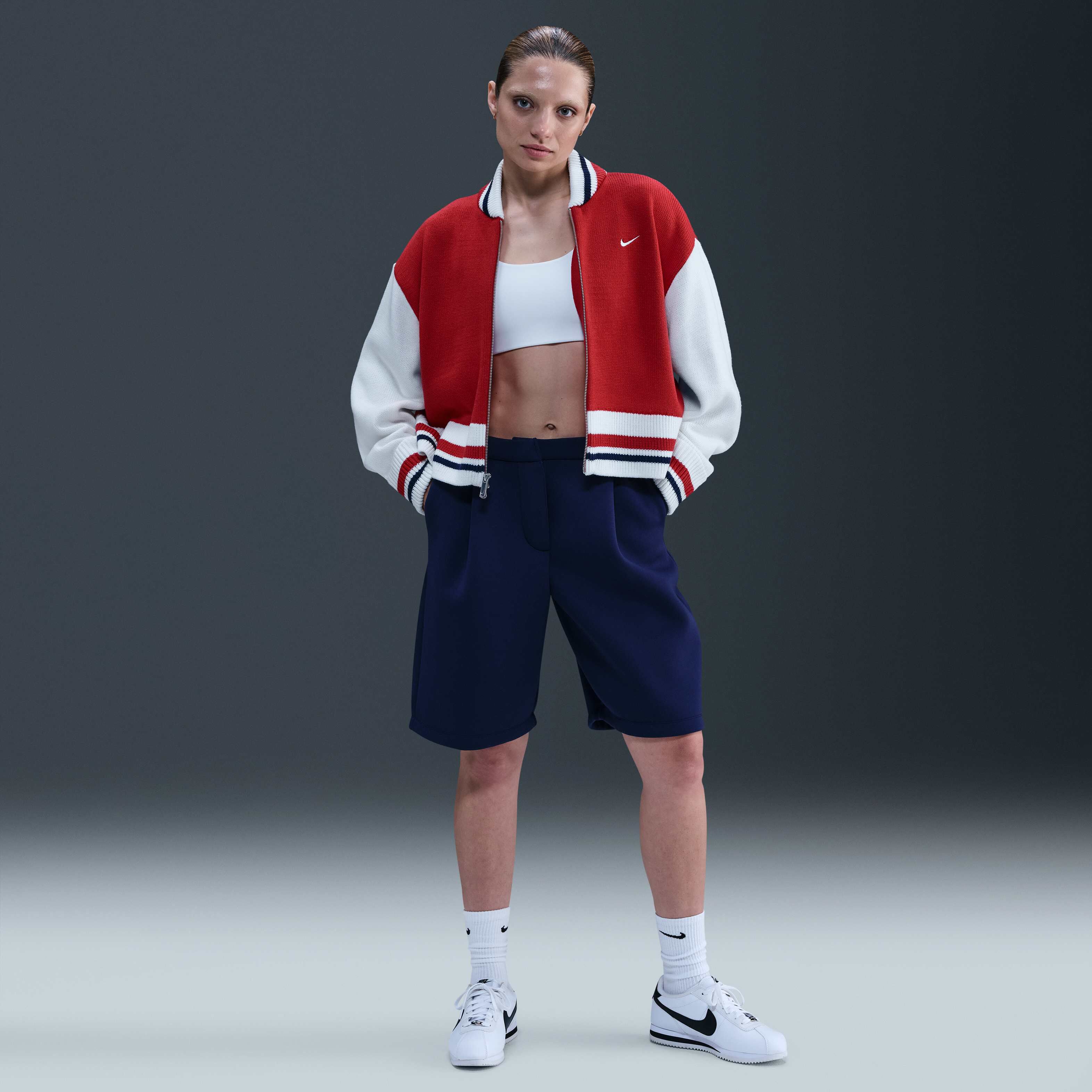 نايكي سبورتسوير image number 3