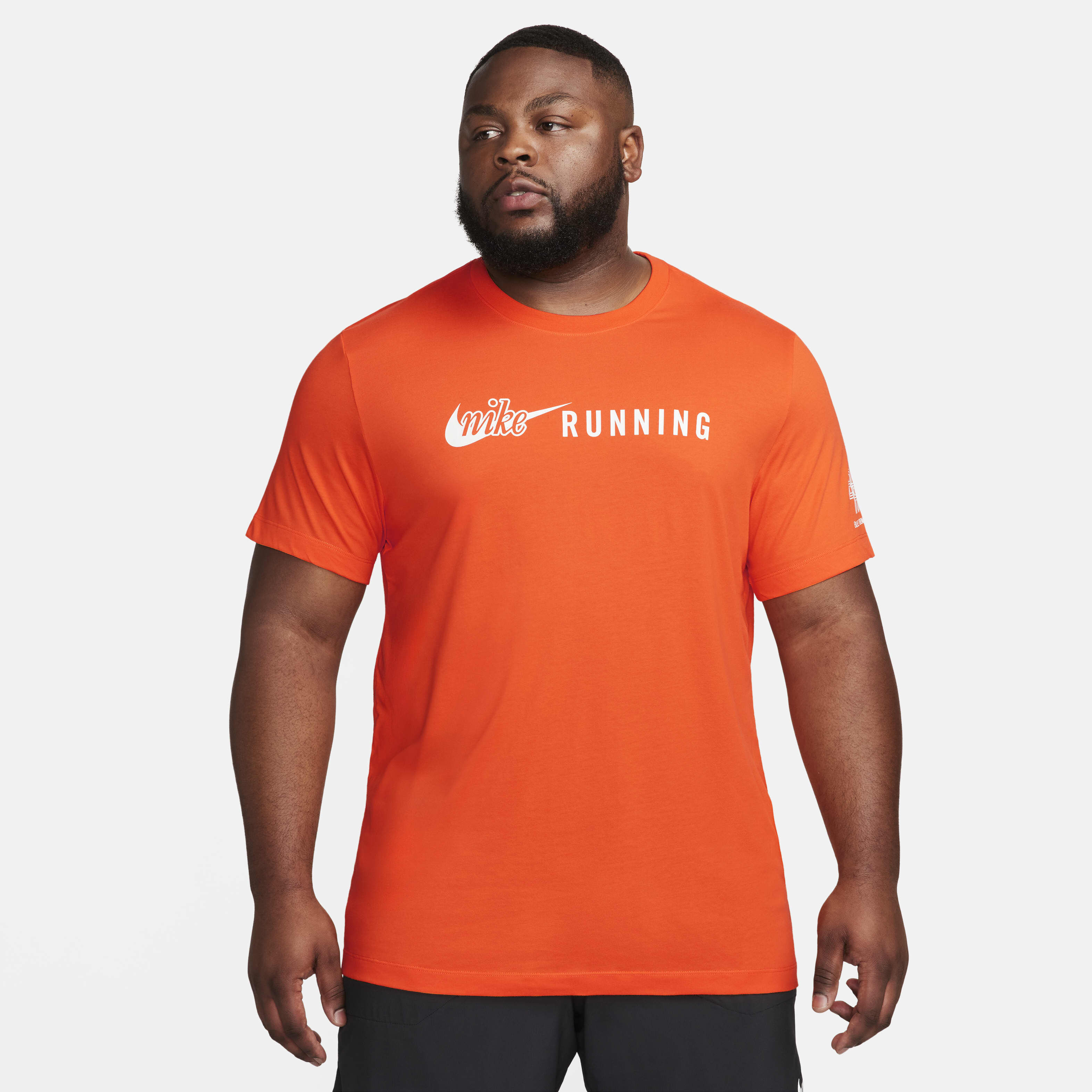Buy Nike Men s Dri FIT Running T Shirt Nike Saudi Official