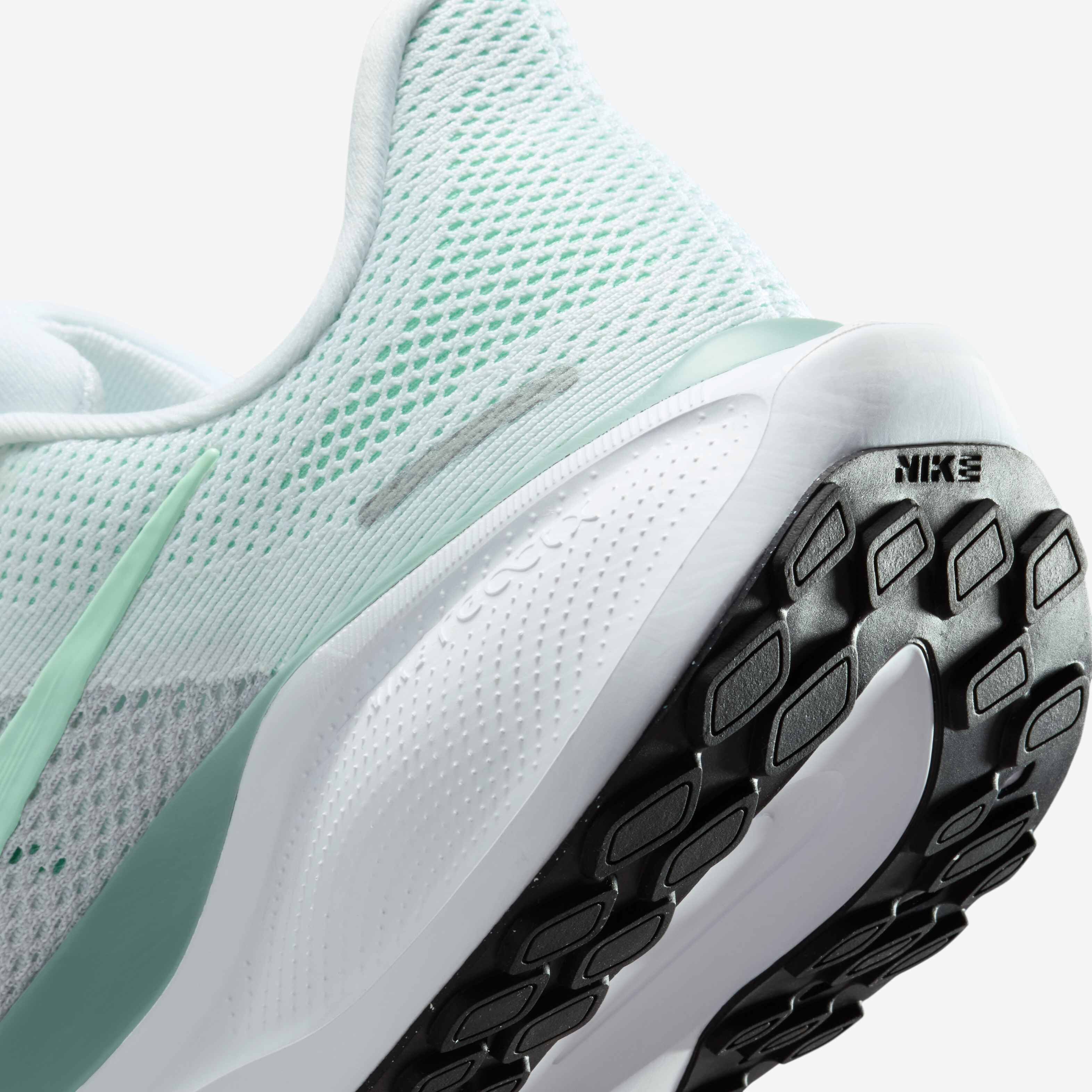 نايكي بيجاسوس 41 image number 7