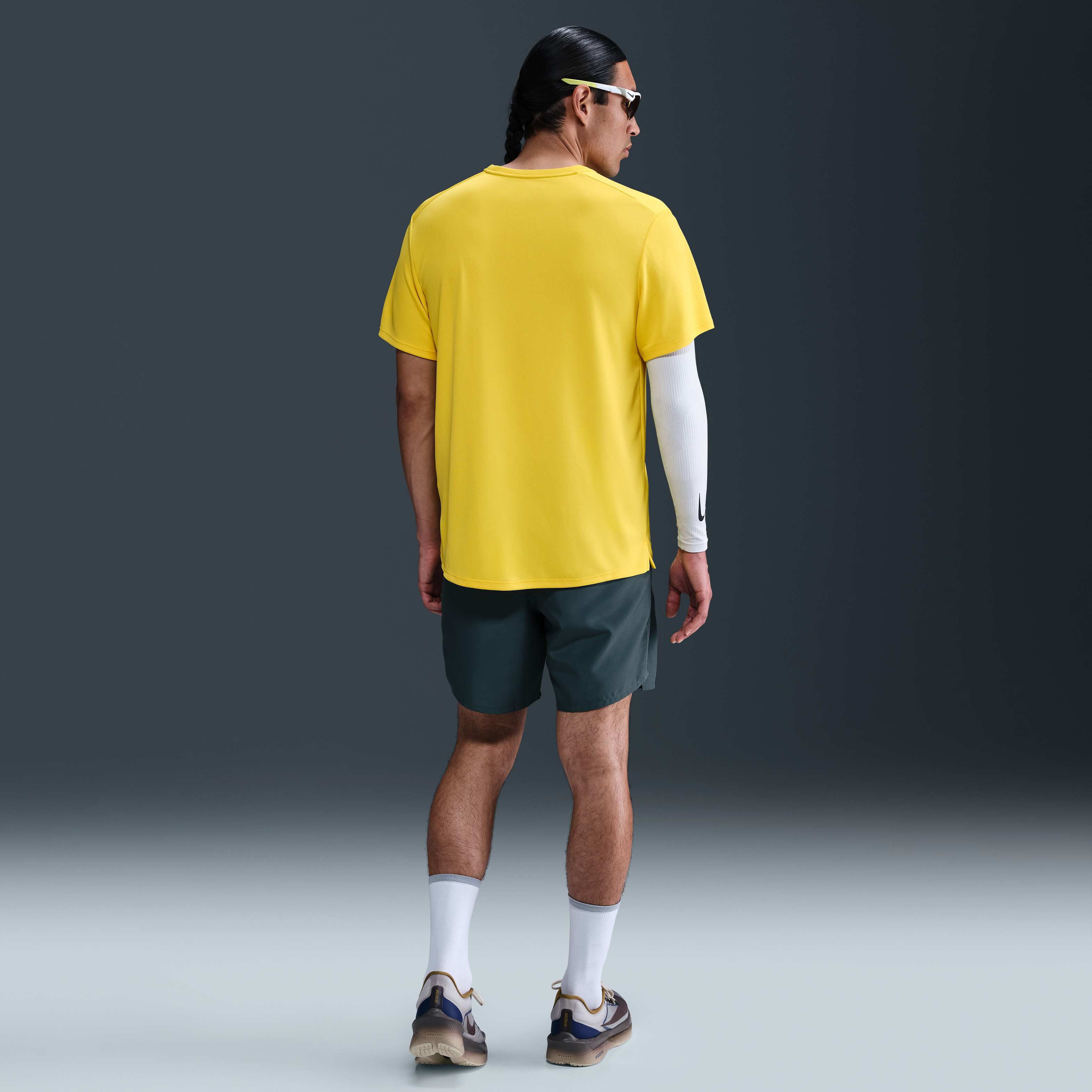 Nike Miler image number 4