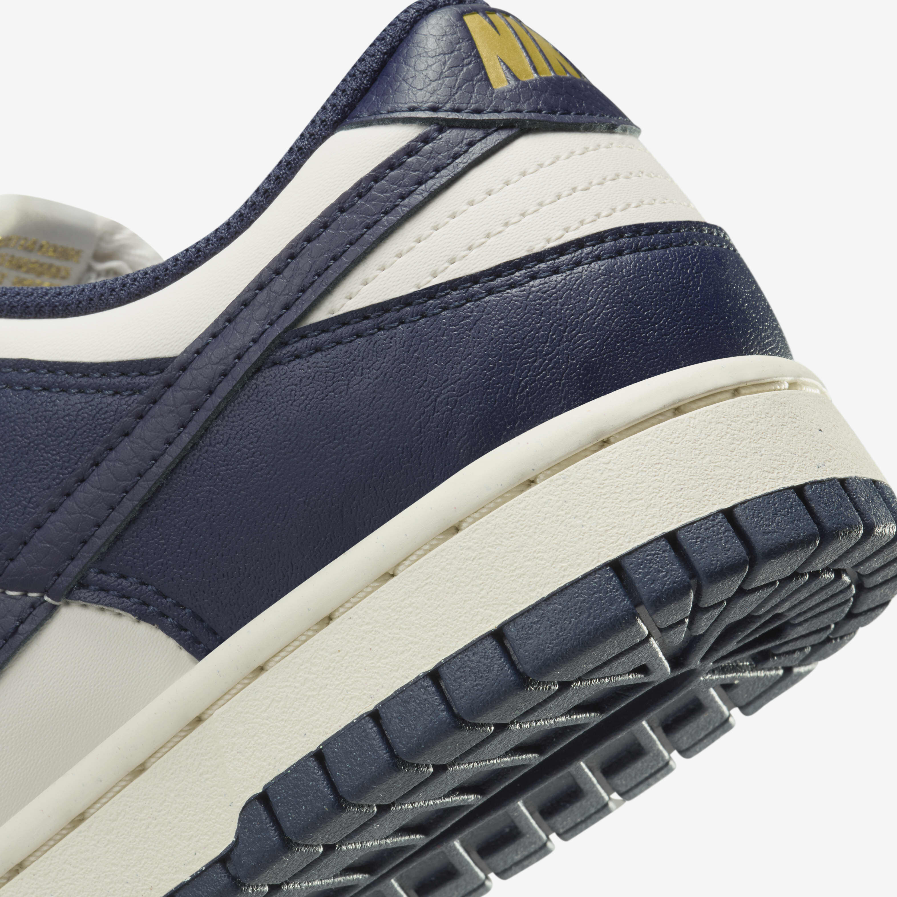 نايكي دانك لو نيكست نيتشر image number 7