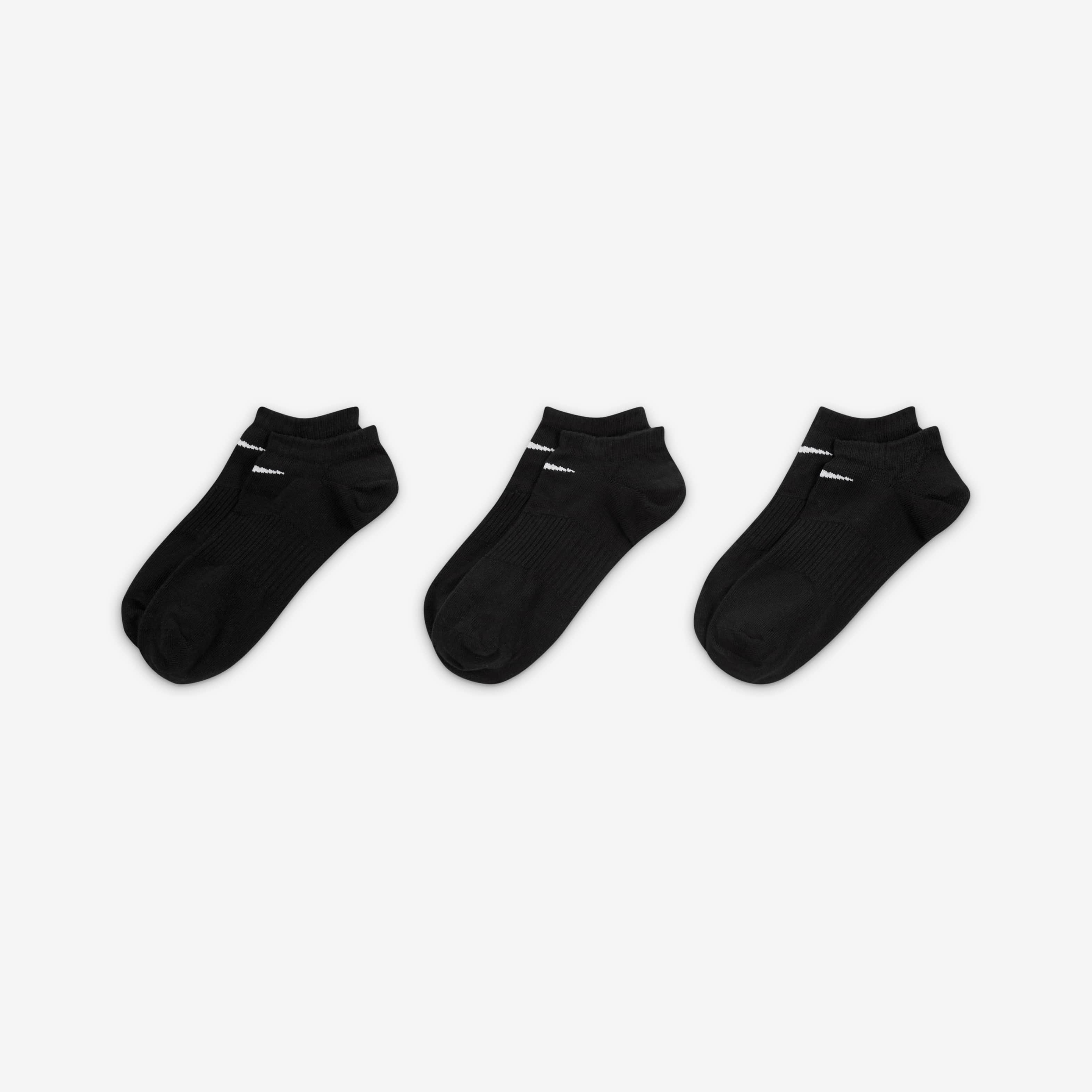Nike Performance Lightweight image number 1