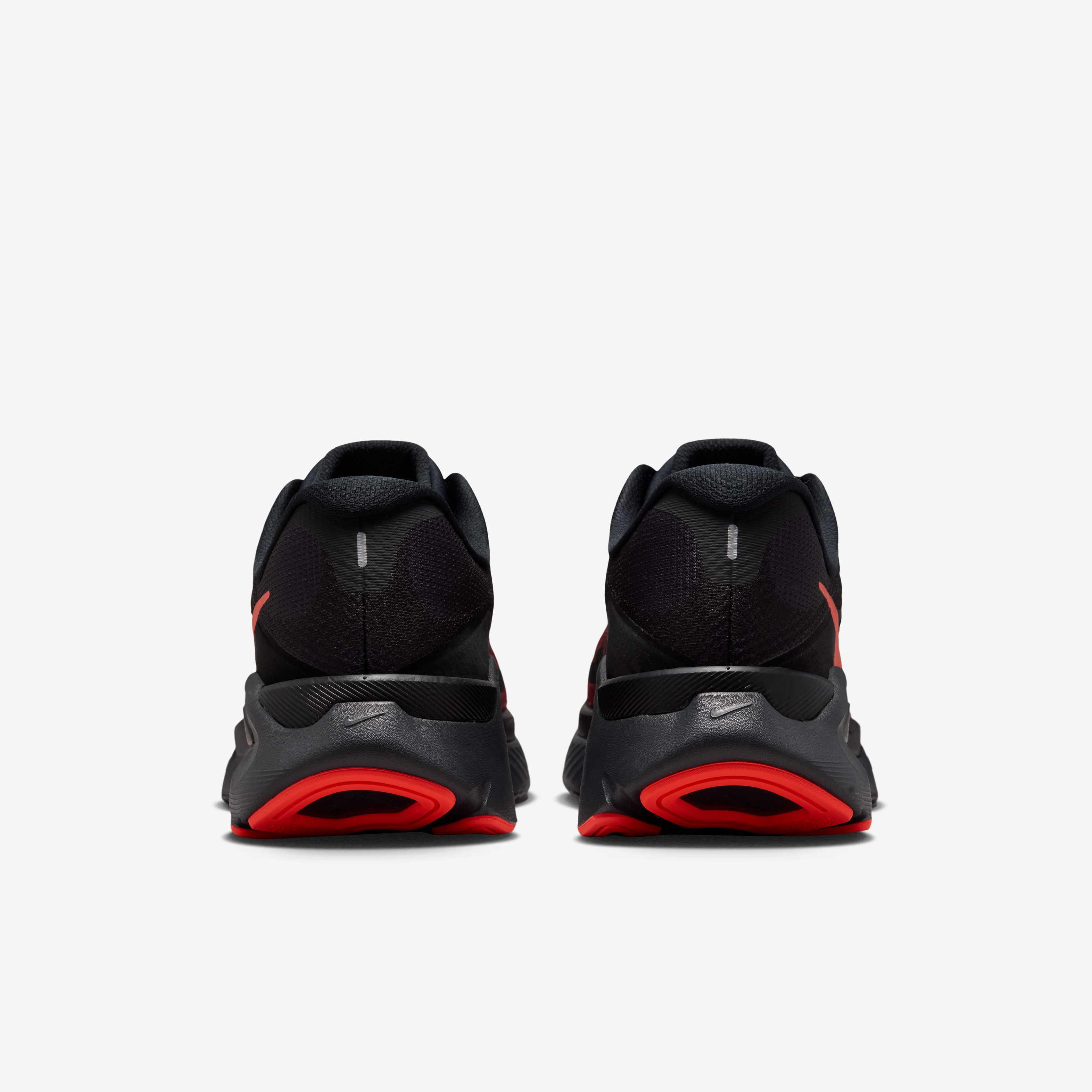 Nike Structure Plus image number 5
