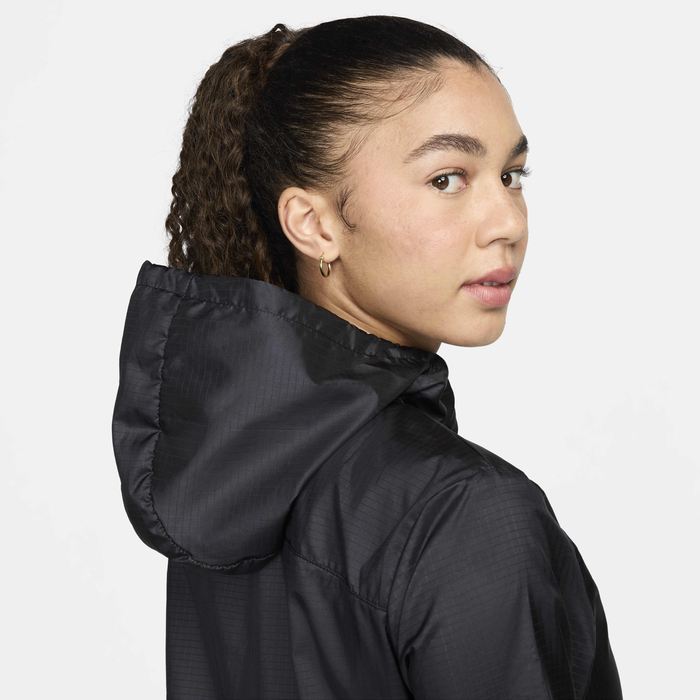 Buy Nike Essential Women's Running Jacket Nike Saudi Official
