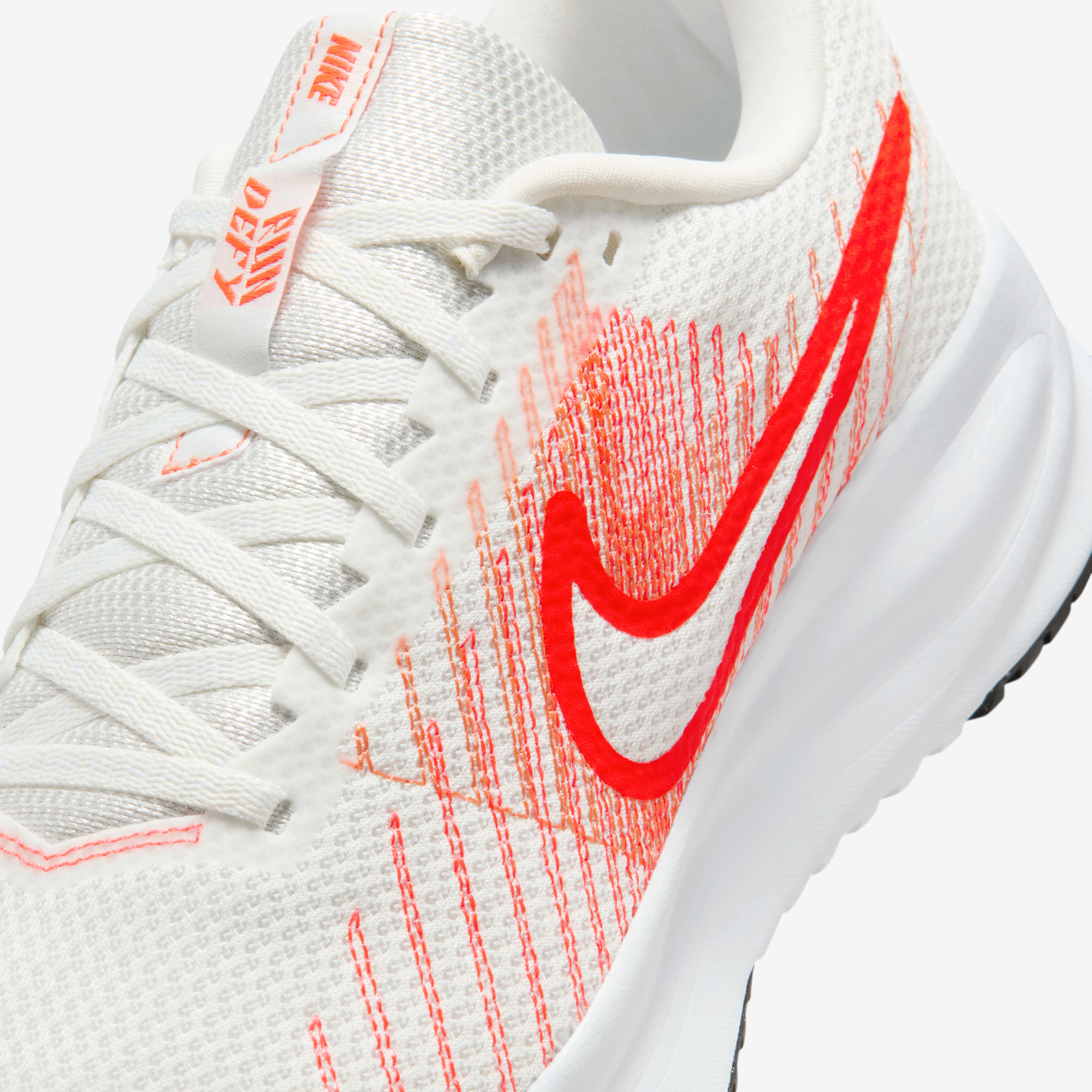 Nike Run Defy image number 6