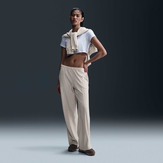 Nike Sportswear Chill Knit