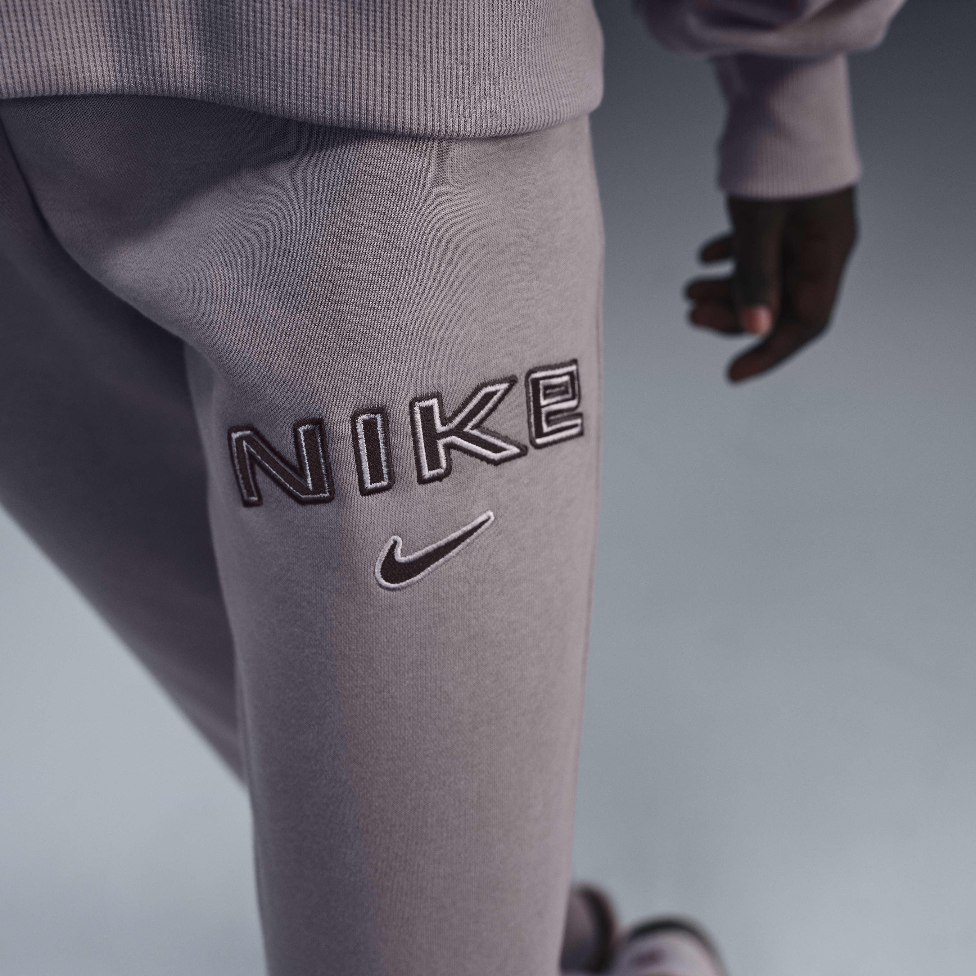 نايكي سبورتسوير فينكس فليس image number 4