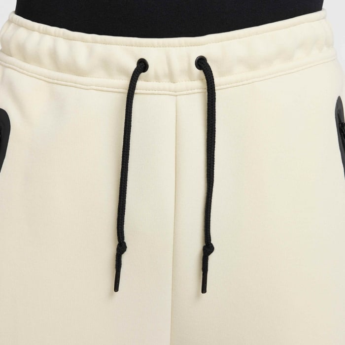 نايكي تك image number 2 نايكي تك image number 2