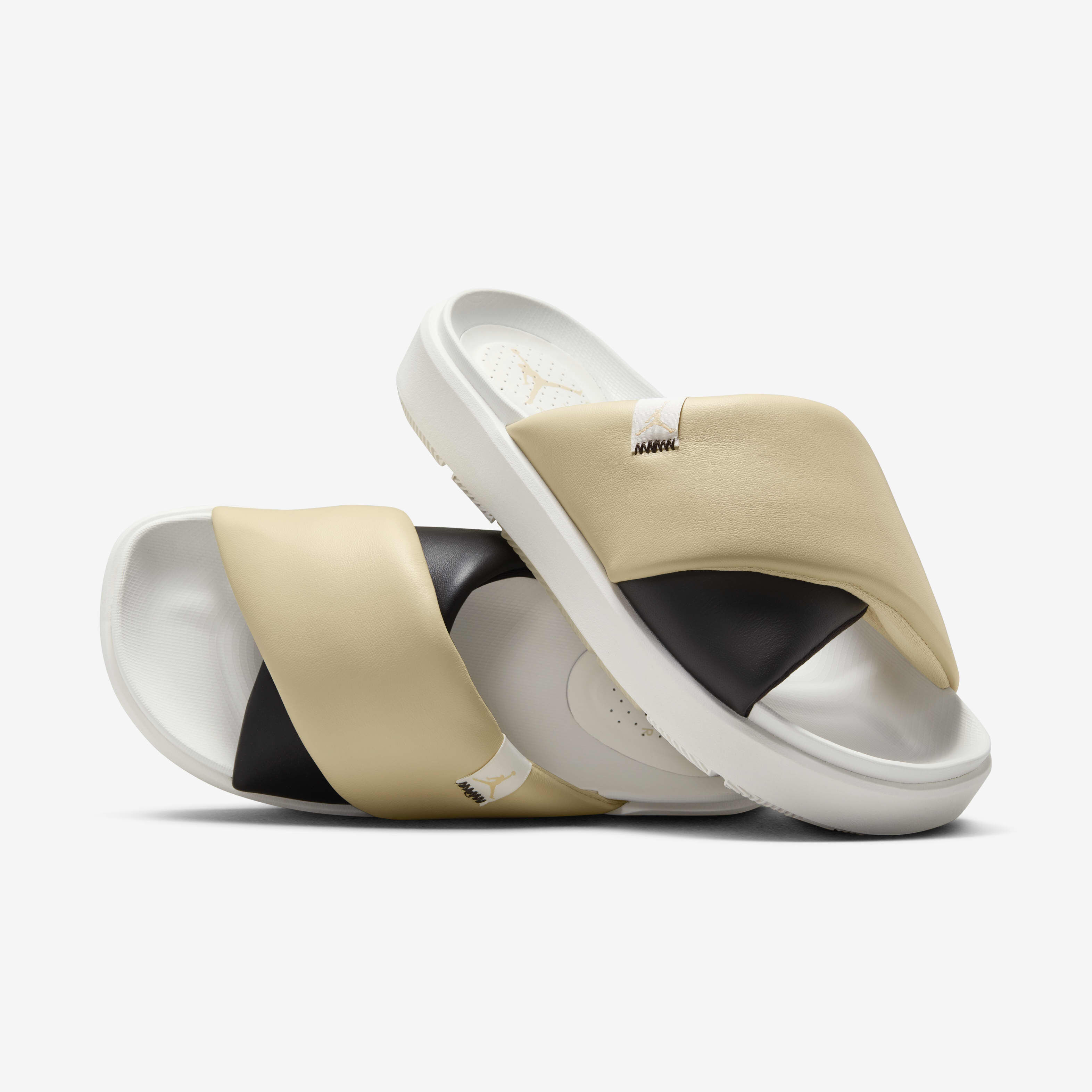 Nike cross sandals store