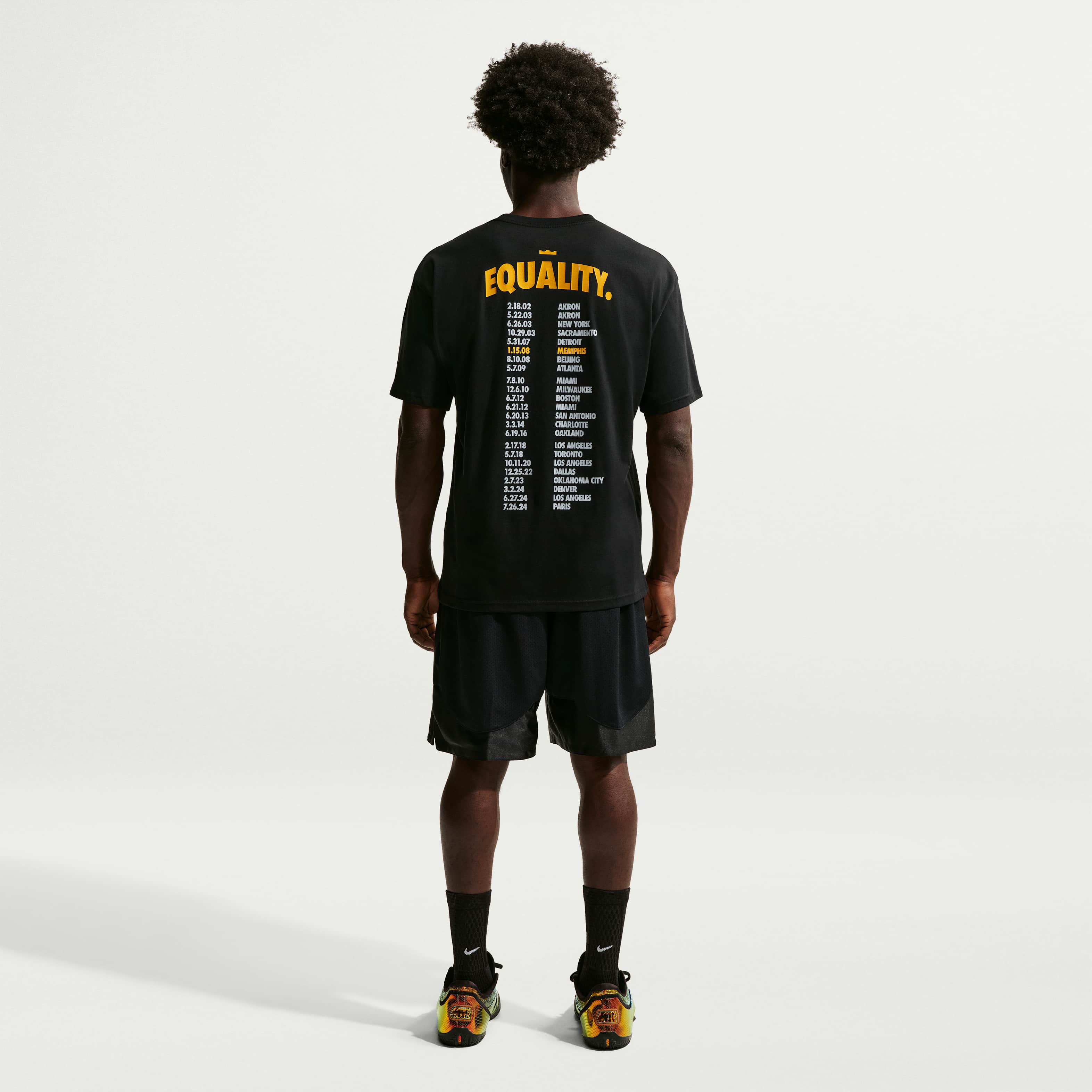 LeBron 'Honor the King' image number 4