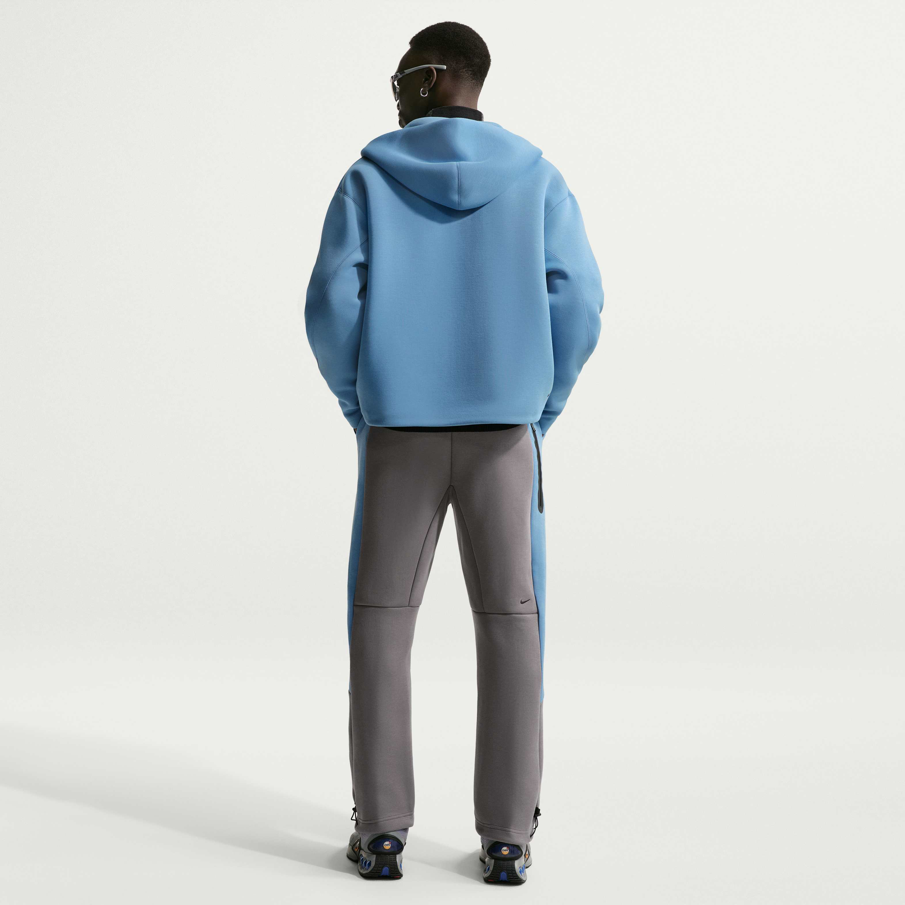 Nike Tech image number 4