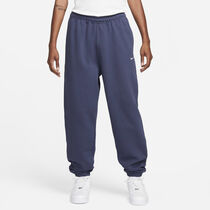 Nike Solo Swoosh