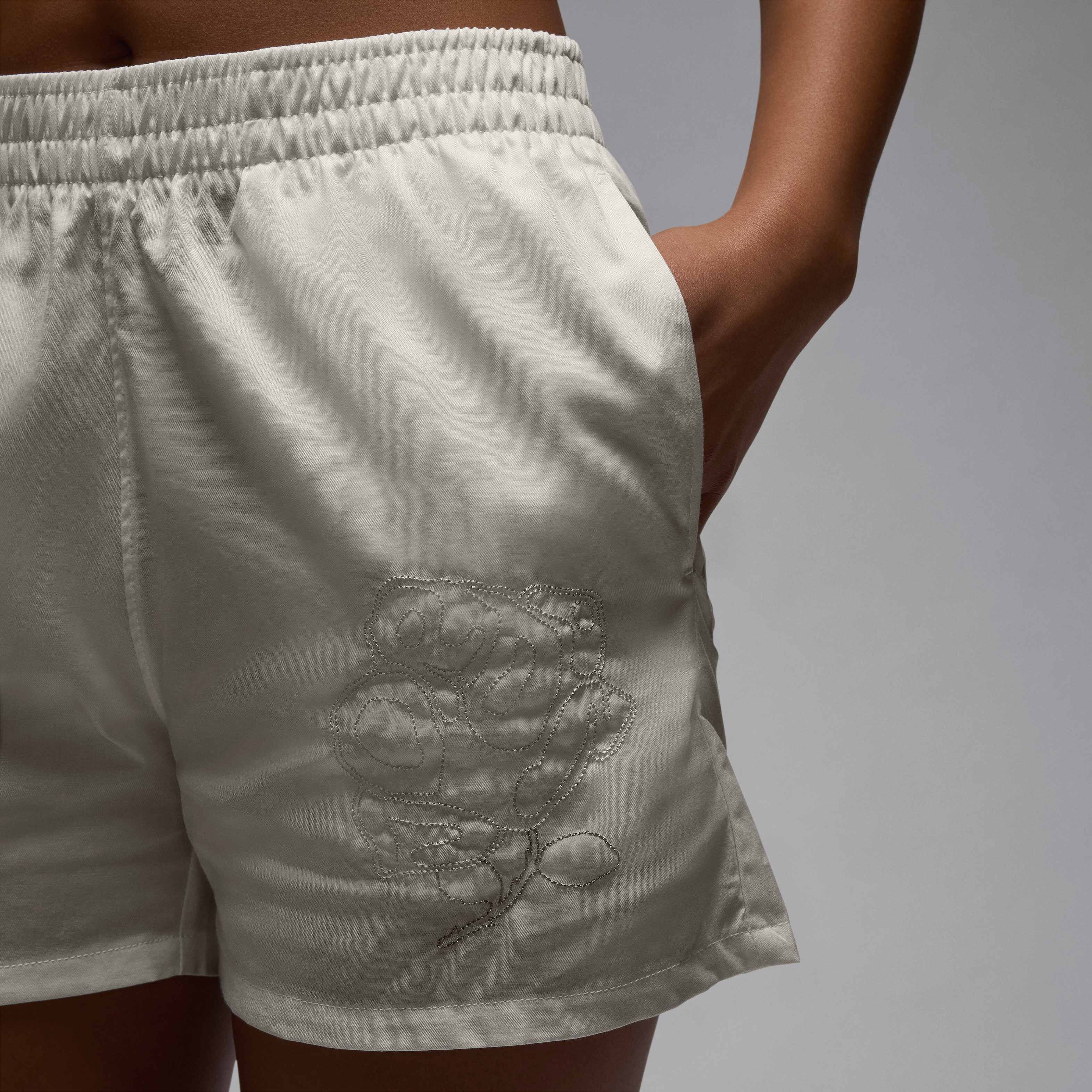 Jordan image number 3