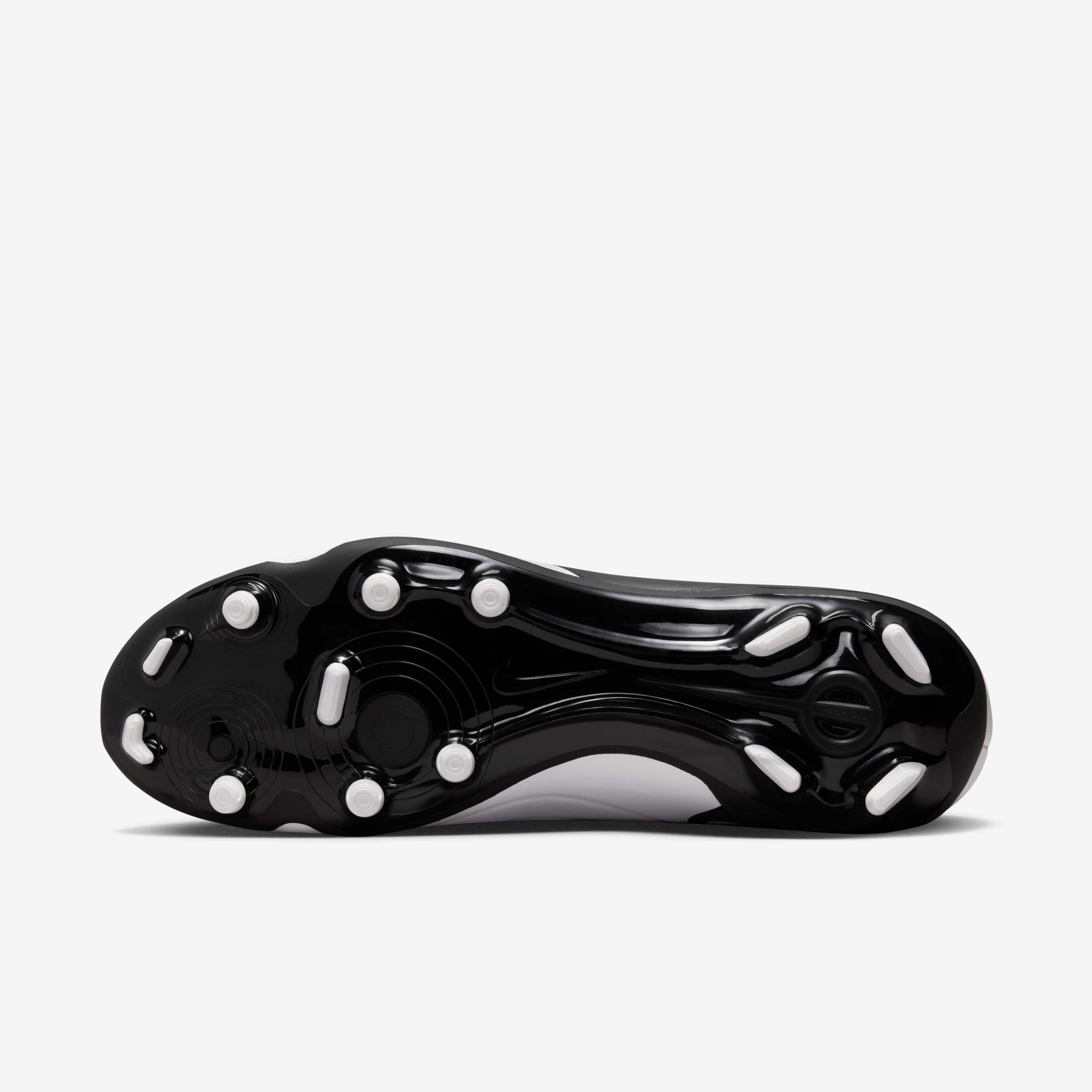 Nike Tiempo Legend 10 Club image number 1