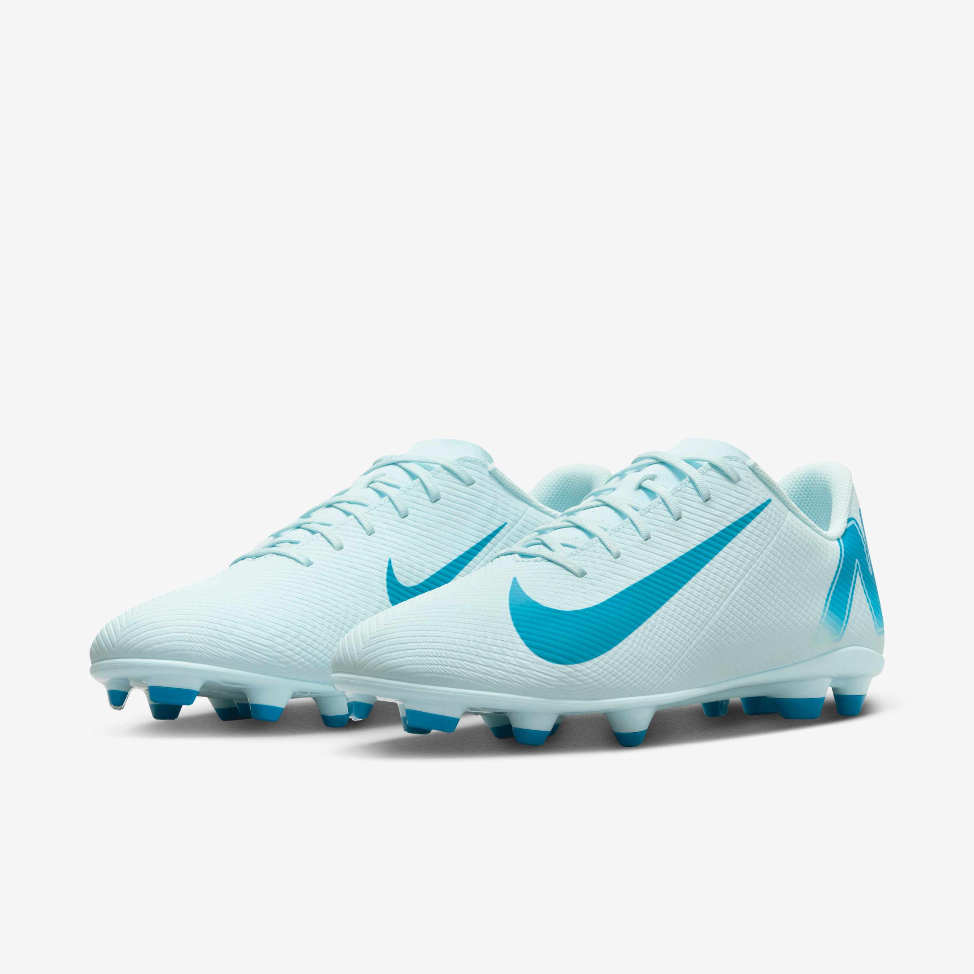 Nike Mercurial Vapor 16 Club image number 4