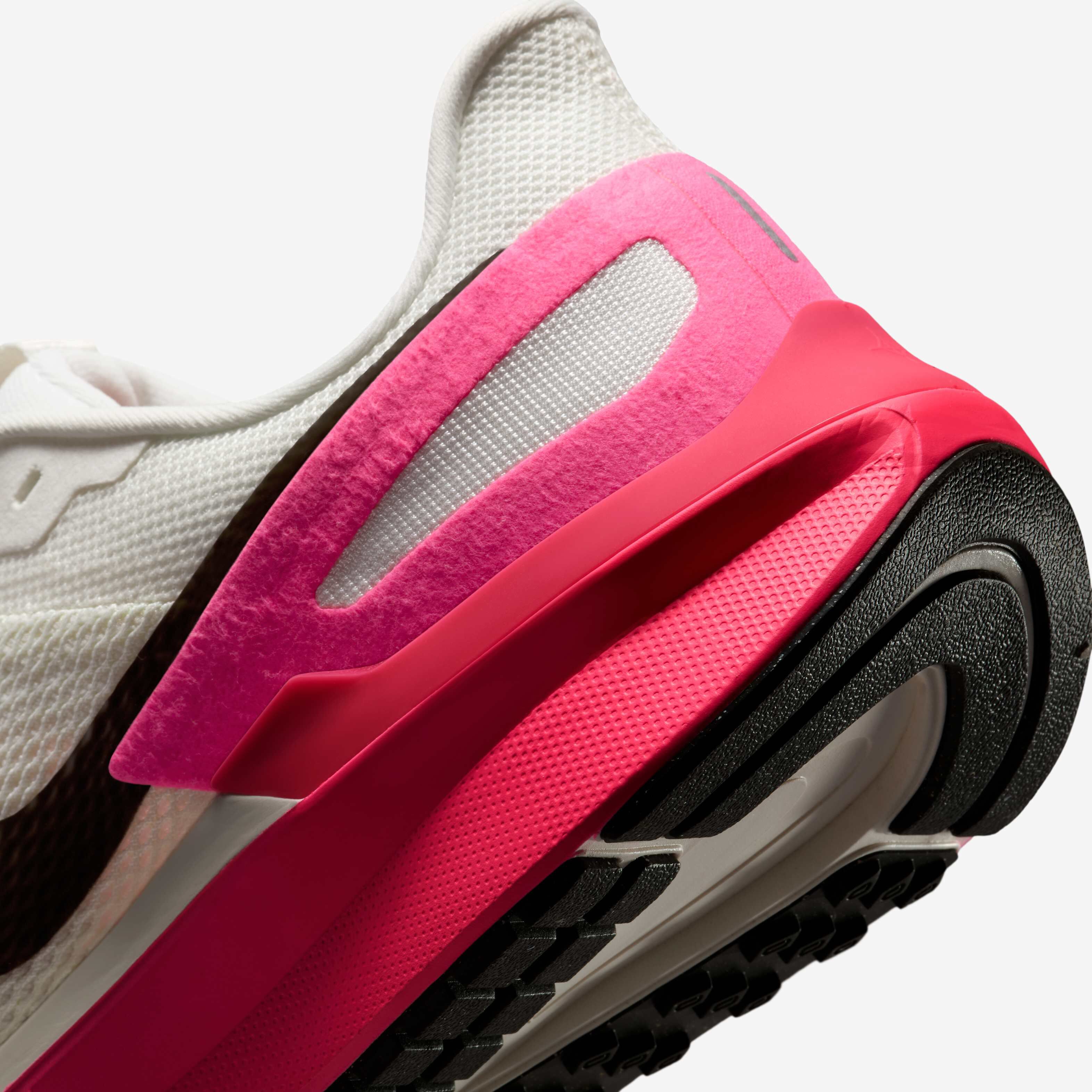 Nike Structure 25 image number 7