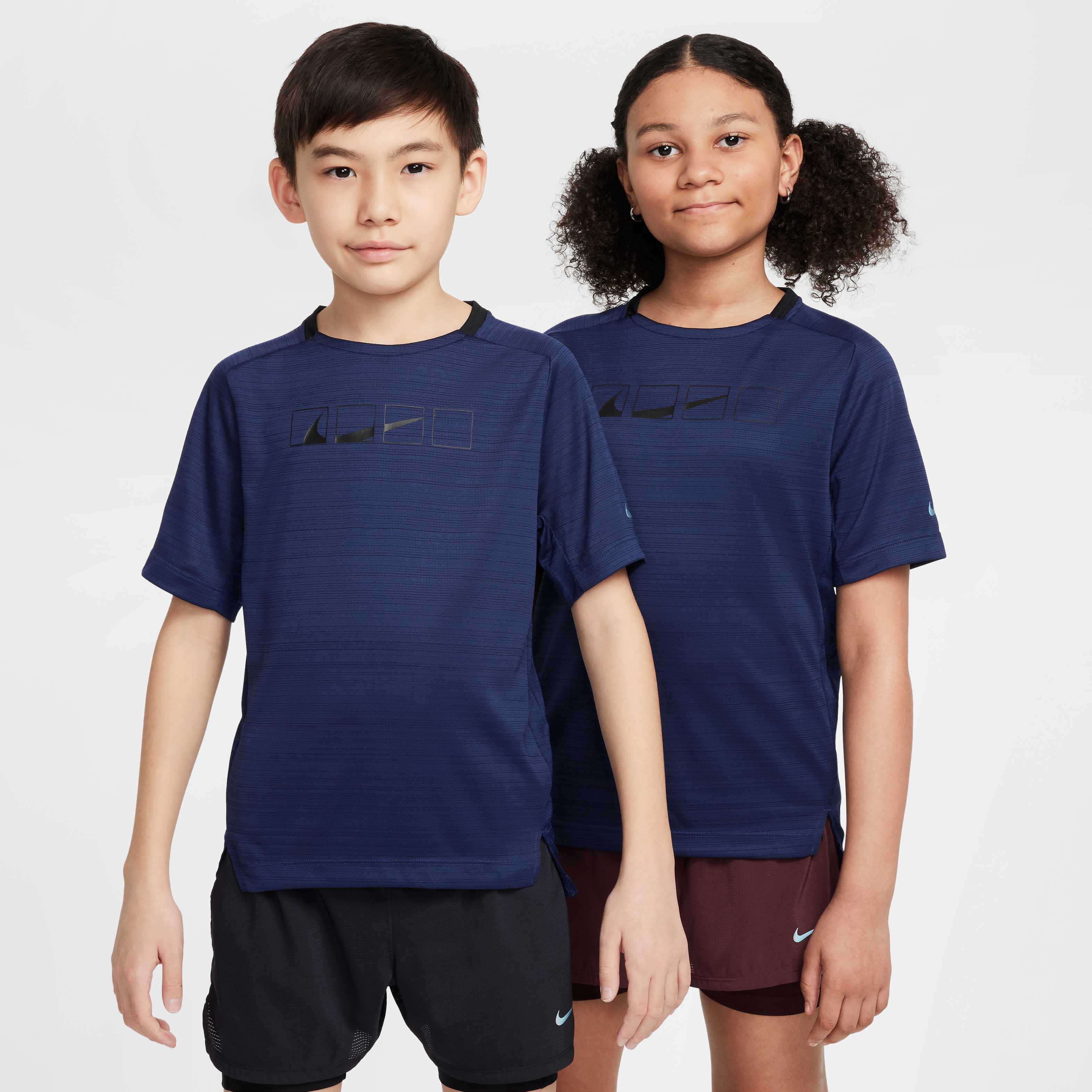 Nike Multi Tech image number 0