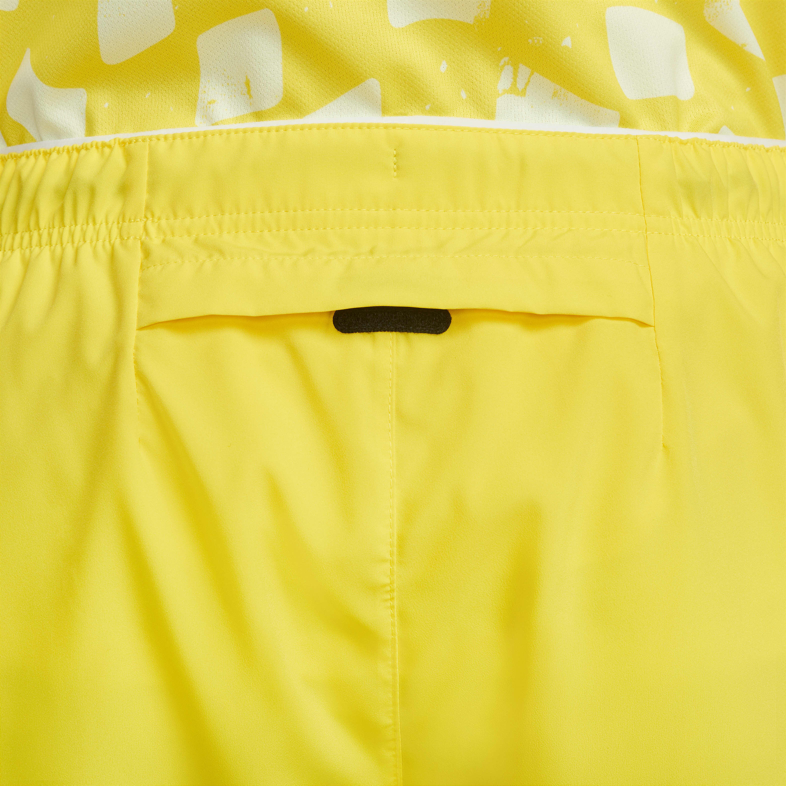 Nike Dri-FIT Challenger image number 5