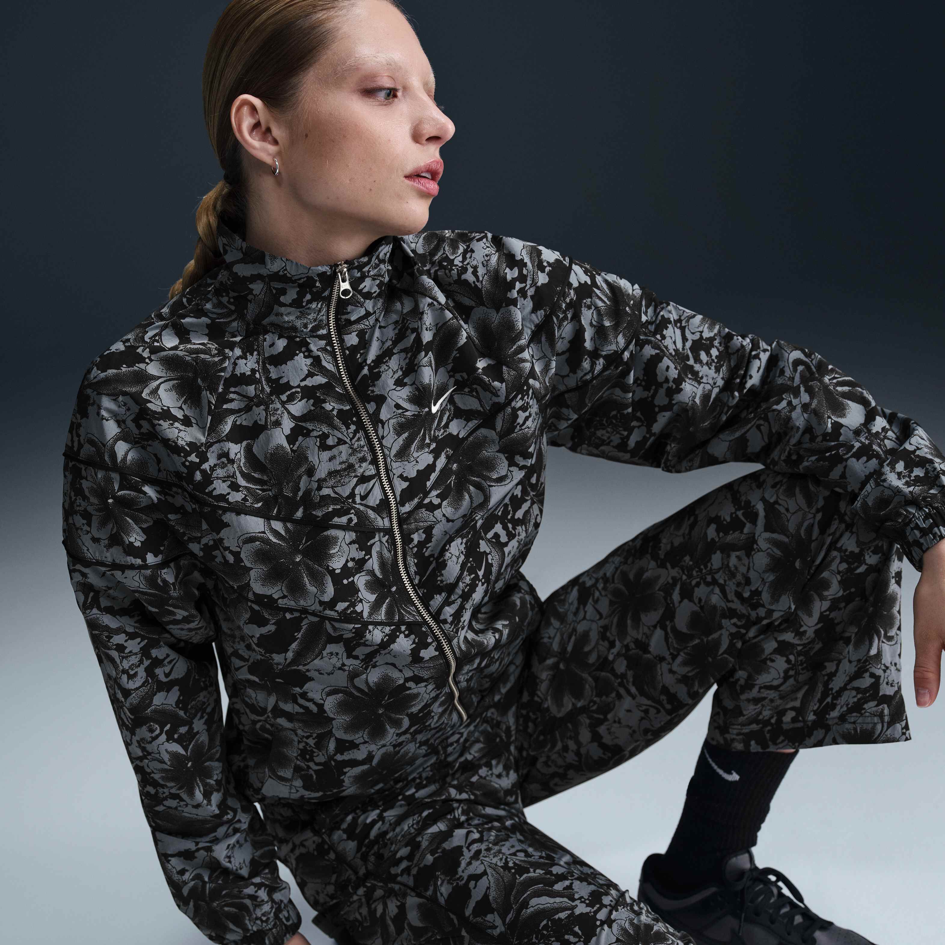 Nike Sportswear Windrunner image number 2