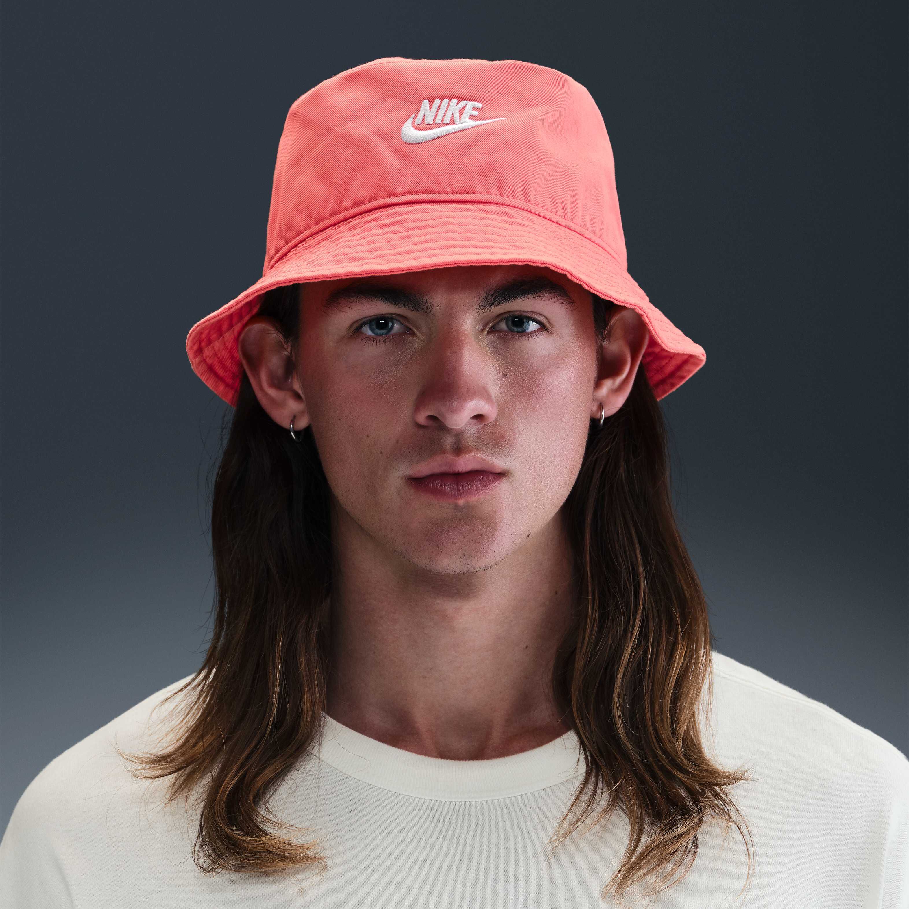 Buy Nike Apex Futura Washed Bucket Hat - Magic Ember/White