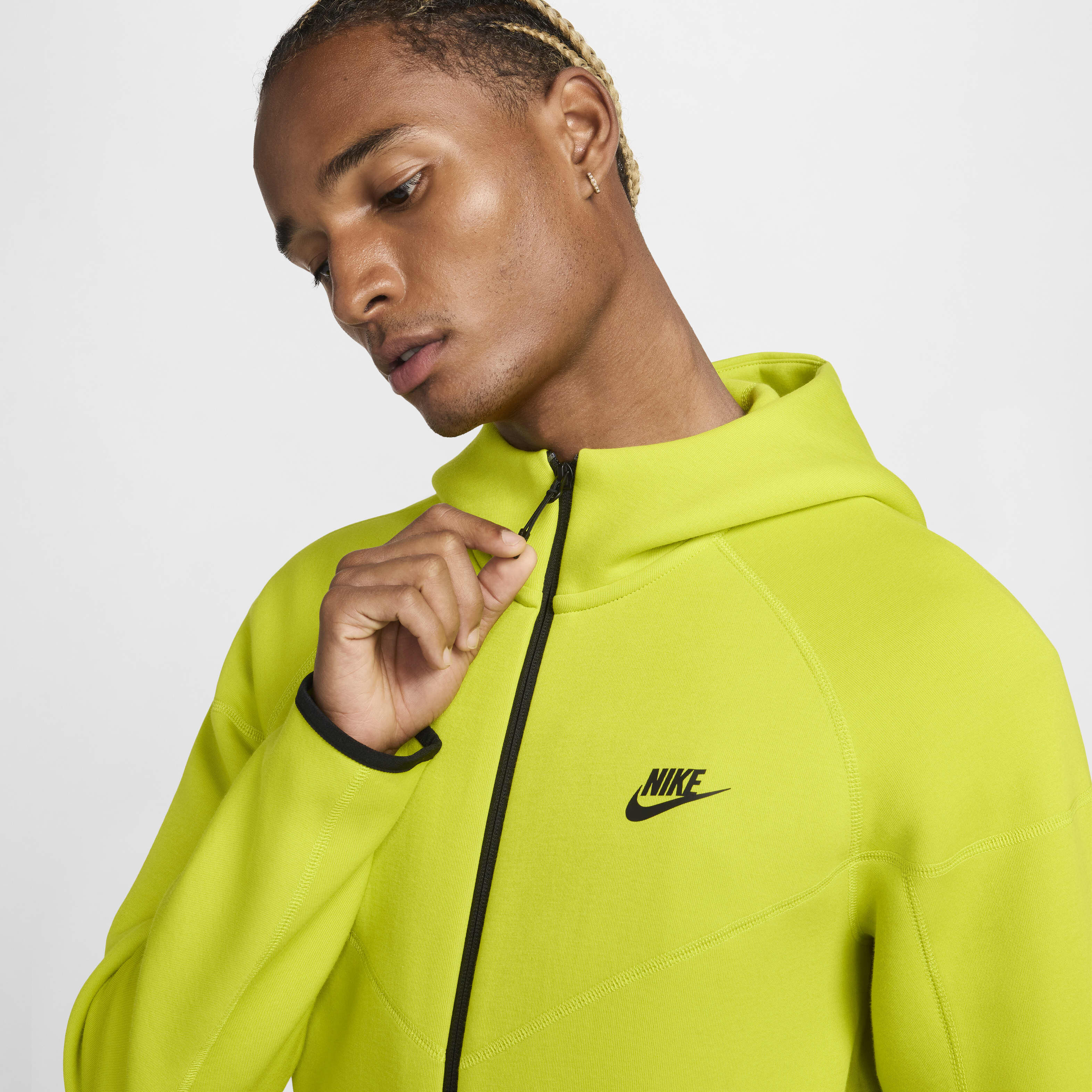 Nike Sportswear Tech Fleece Windrunner image number 2