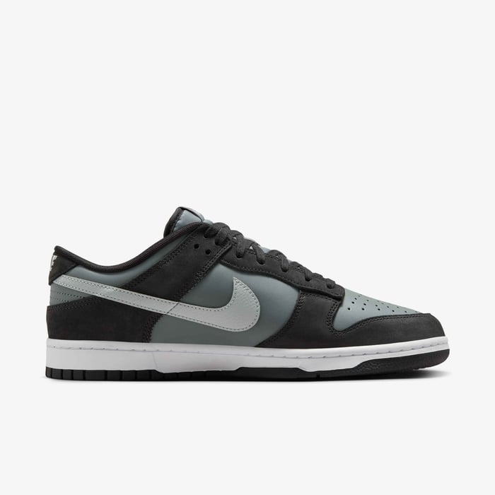Nike Dunk Low image number 2 Nike Dunk Low image number 2