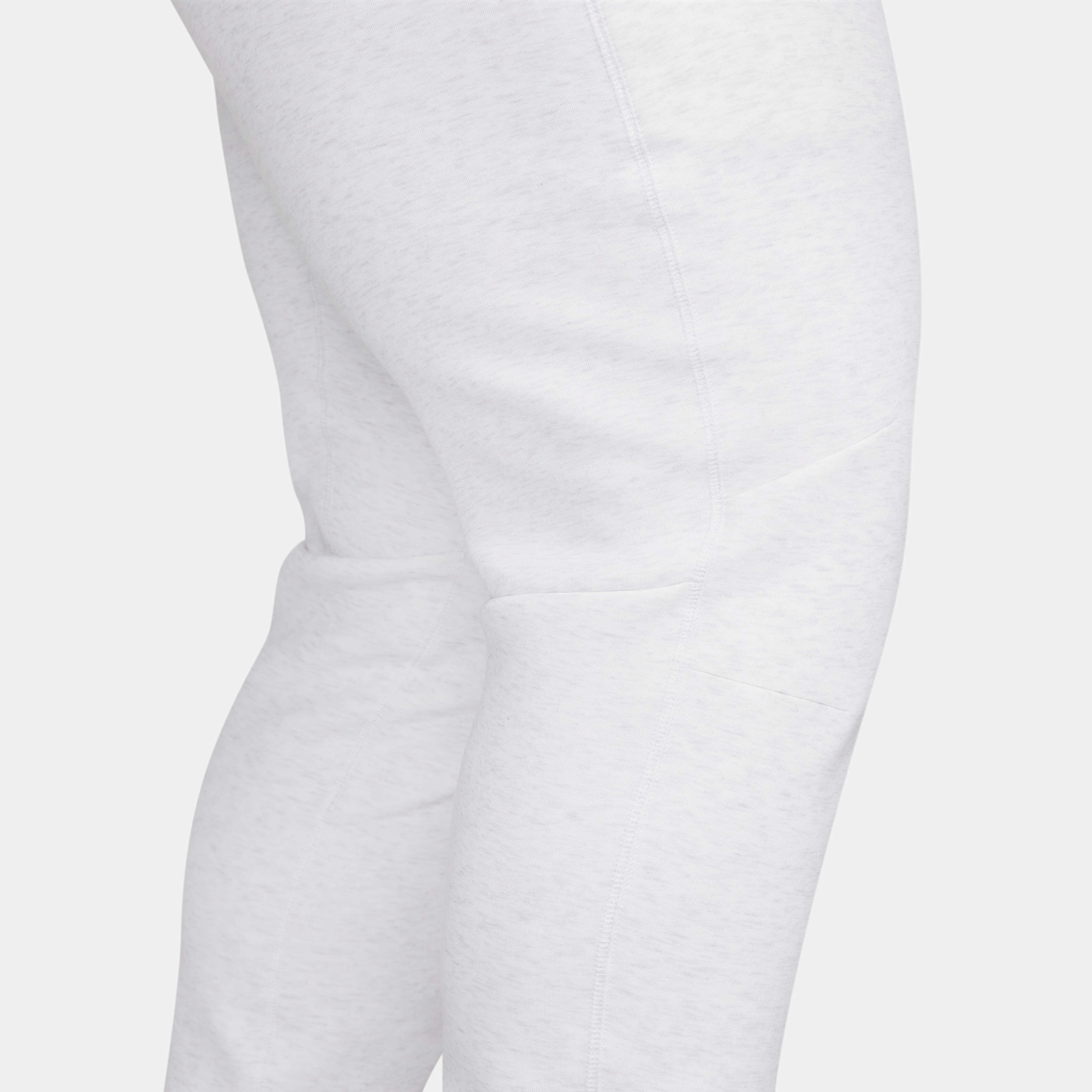 Nike Sportswear Tech Fleece image number 15